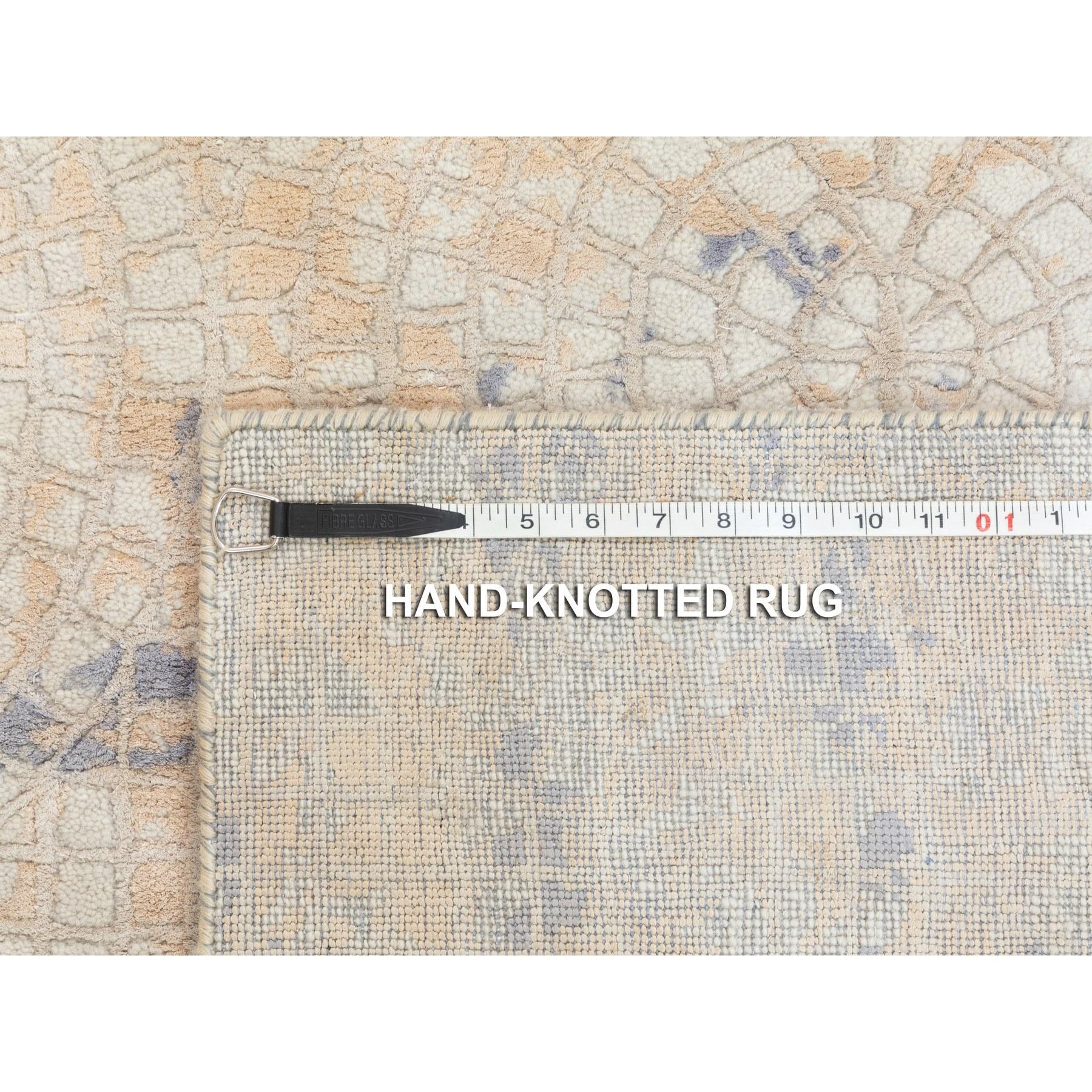 3'x5' Gray Wool and Pure Silk Mosaic Design Hand Knotted Modern Oriental Rug For Sale 2