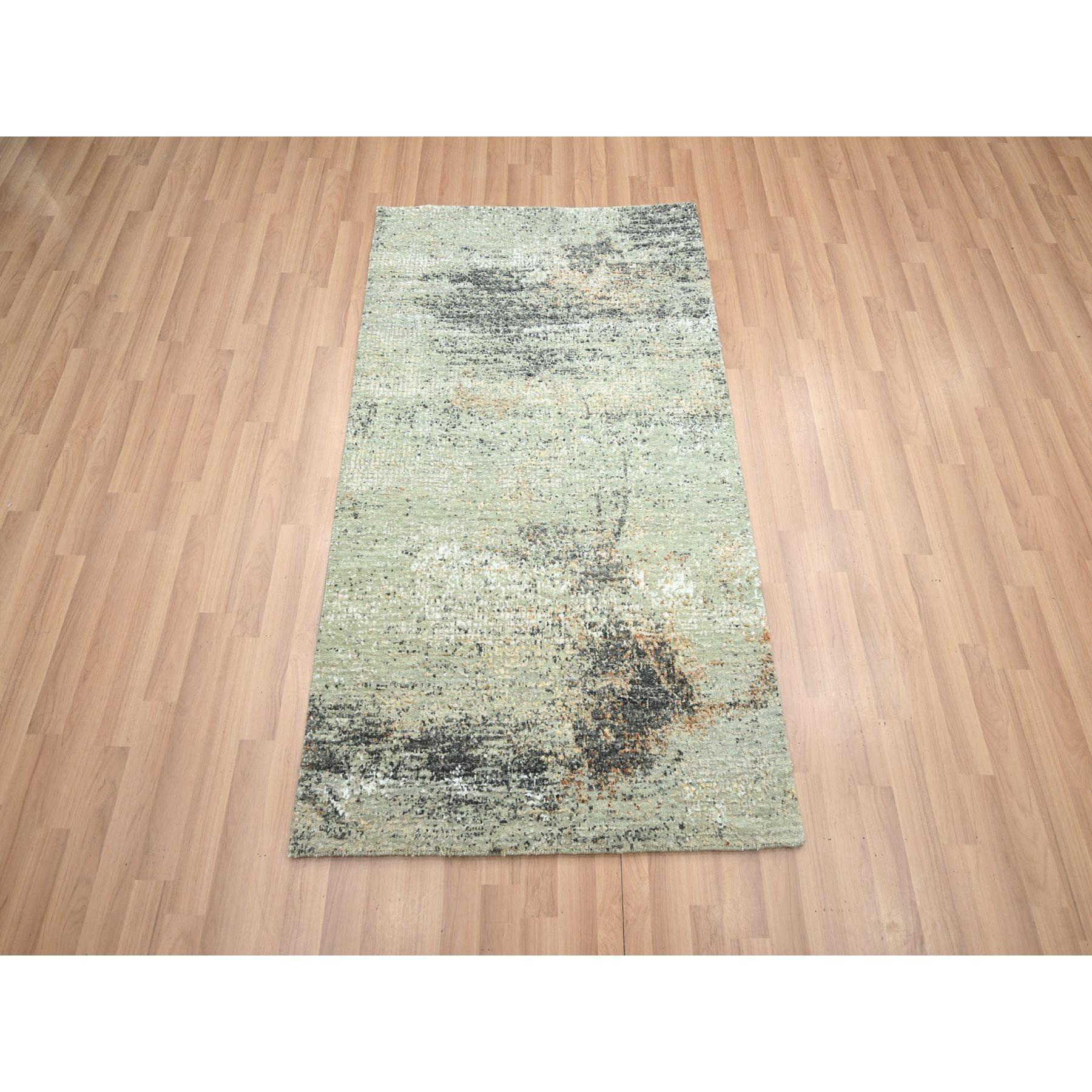 Laurel Green, Astratto con disegno a galassia, Nodo persiano, Pura lana, Annodato a mano, Tessuto fitto, Tappeto orientale
Materiali primari: Lana
Lattice: No Pile 
altezza: 0,25 pollici
Stile: Contemporaneo
Colore primario: Verde
Colori secondari:
