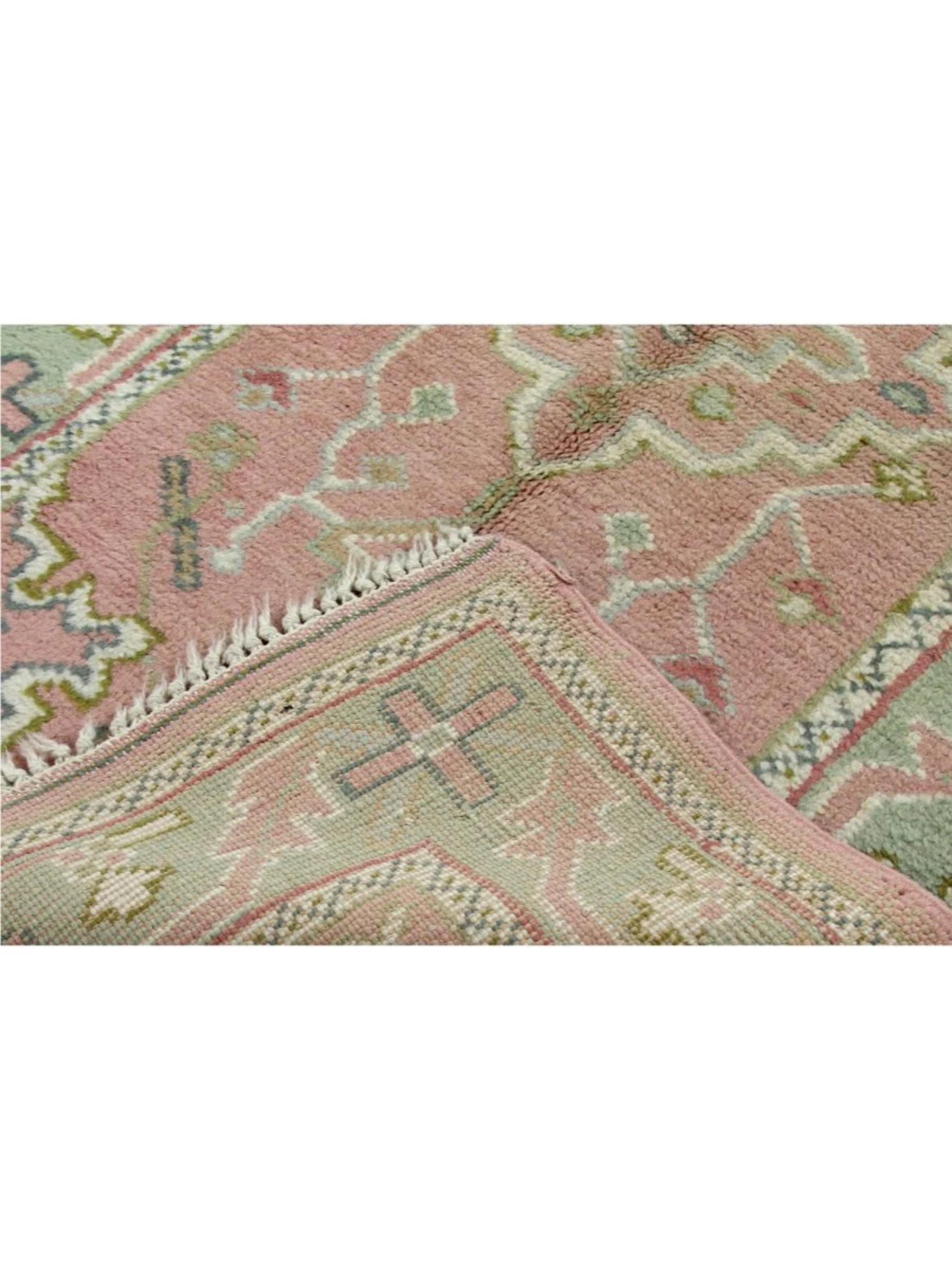 3x5 Handgeknüpfter antiker türkischer Oushak-Teppich im Angebot 2