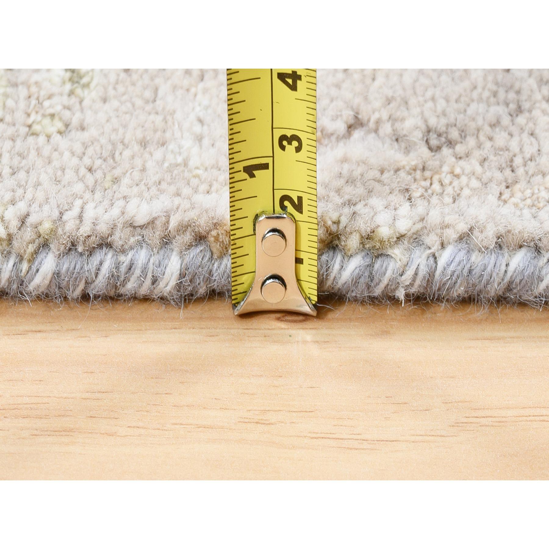 3'x5' Hand Knotted Beige Modern Wool And Silk Oriental Rug For Sale 1