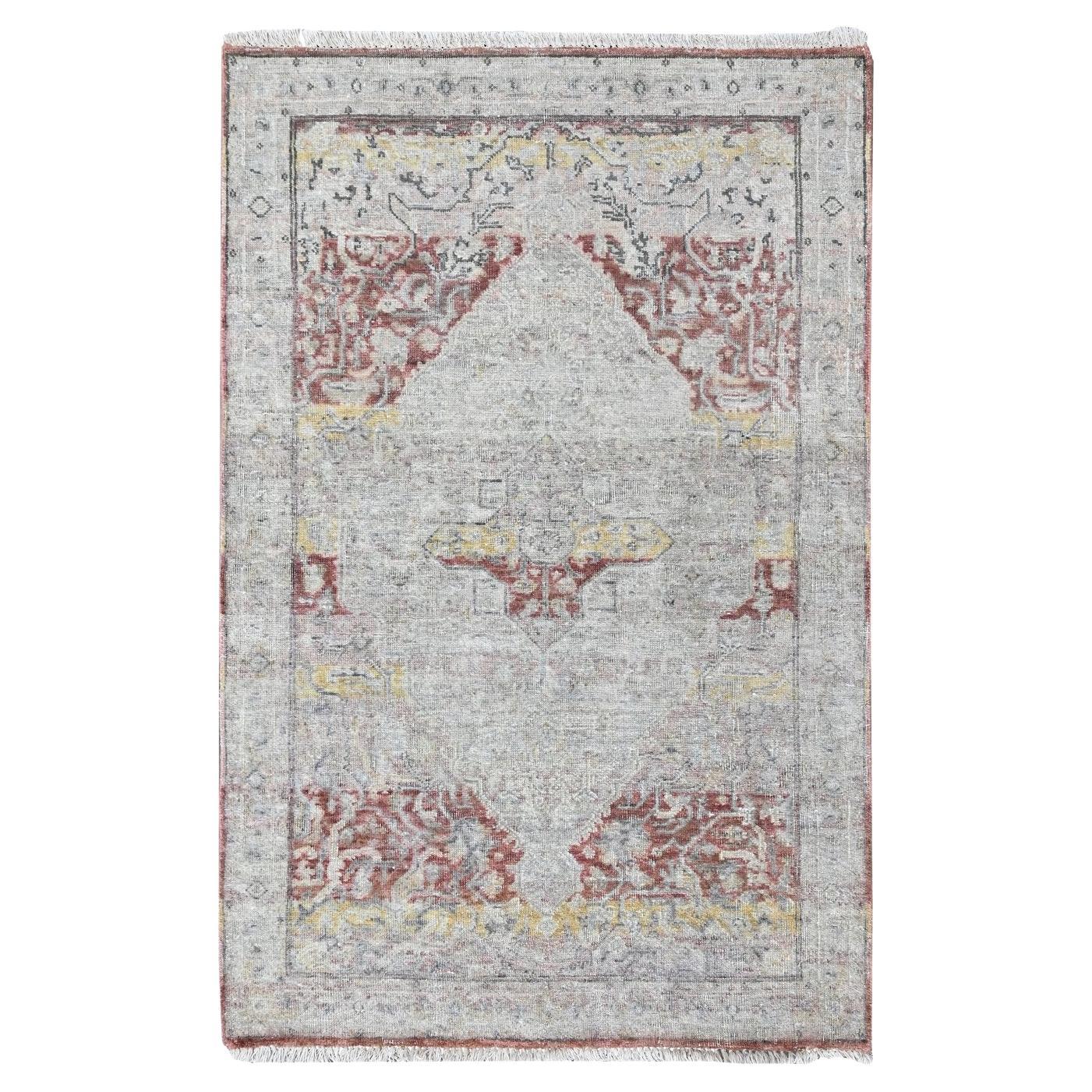3'x5' Irish Cream White Ziegler Mahal Medallion Design Wool Hand Knotted Rug For Sale
