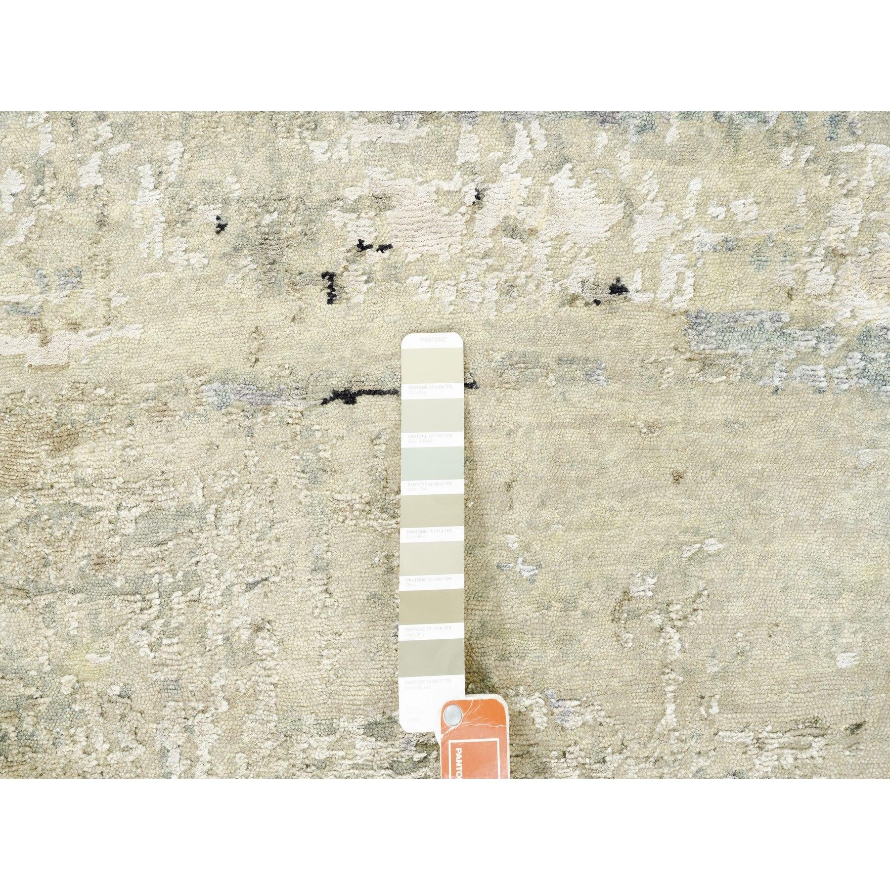 Indiano Tappeto 3'x5' Avorio Design Astratto in Lana e Seta Annodato a Mano in vendita