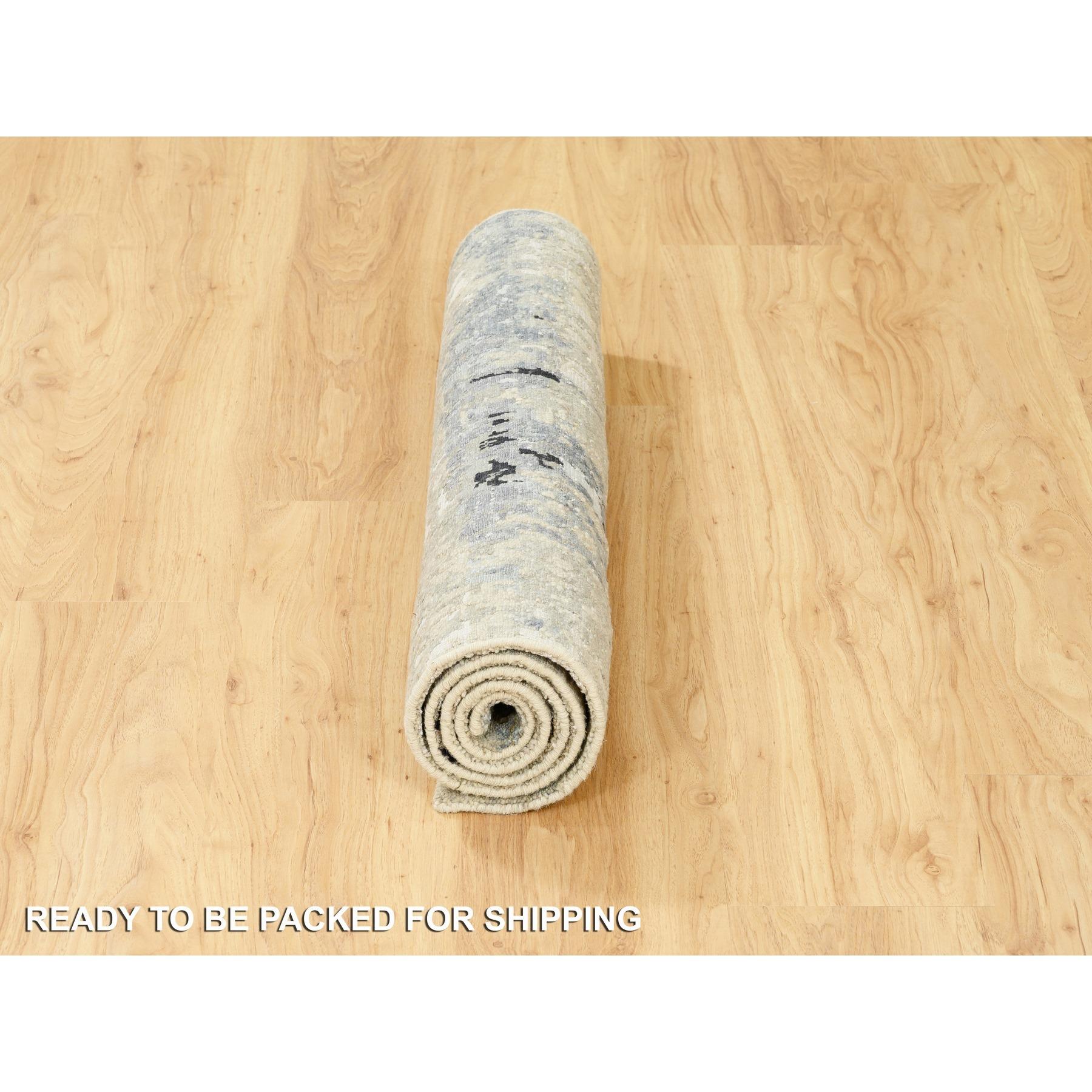 Tappeto 3'x5' Avorio Design Astratto in Lana e Seta Annodato a Mano In condizioni Nuovo in vendita a Carlstadt, NJ