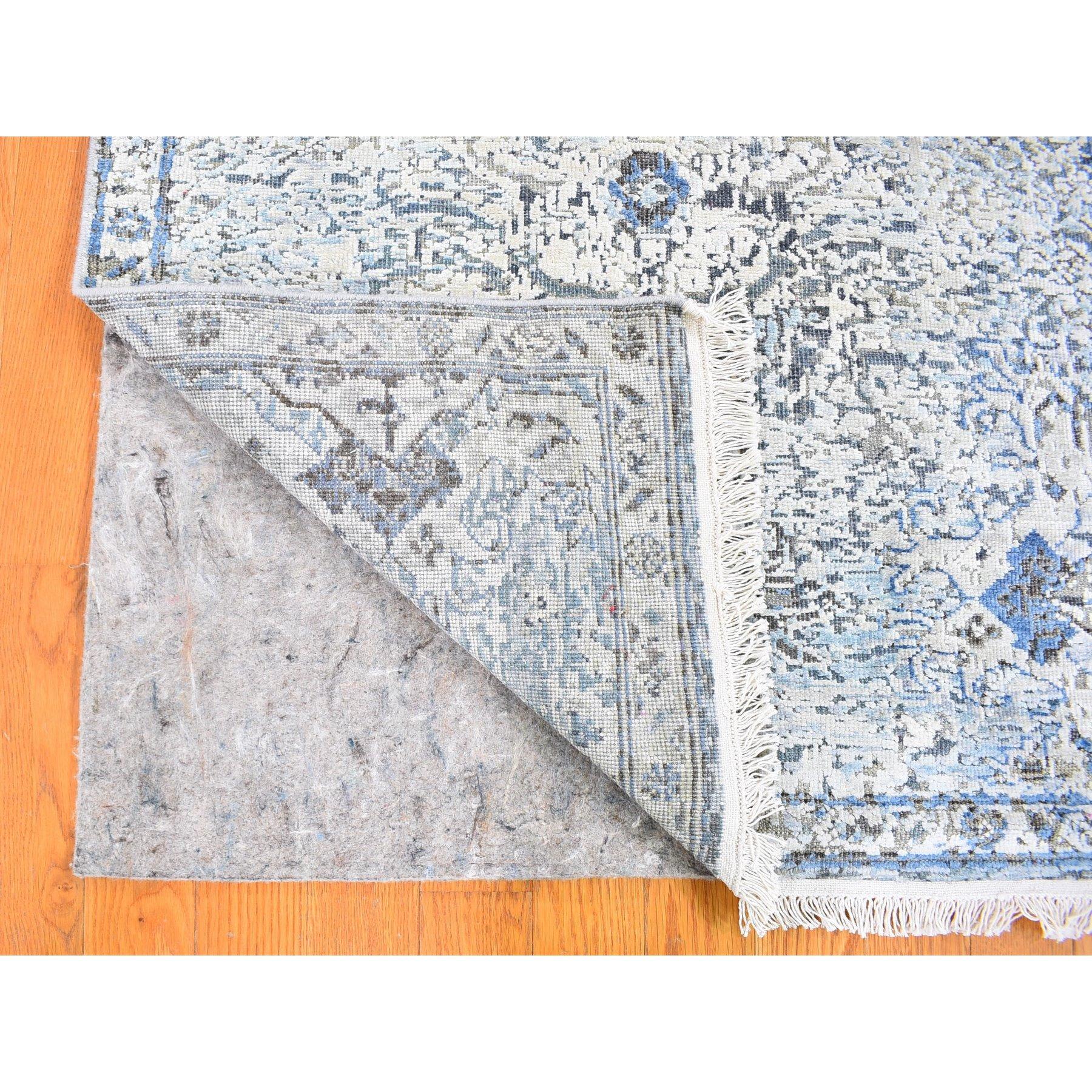 3'x5' Elfenbein Distressed Oushak Teppich aus reiner Seide mit strukturierter Wolle, handgeknüpft (Handgeknüpft) im Angebot