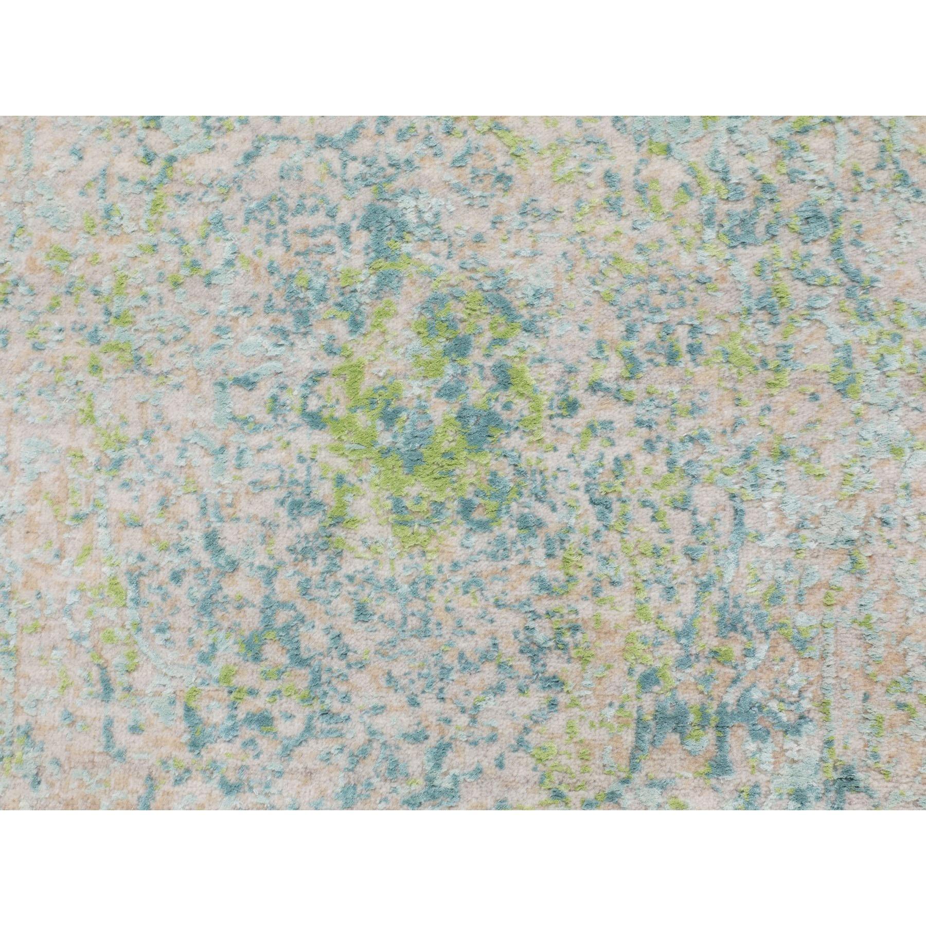 Hand-Knotted 3'x5' Ivory Touch Of Green Pure Silk with Textured Wool Hand Knotted Rug For Sale