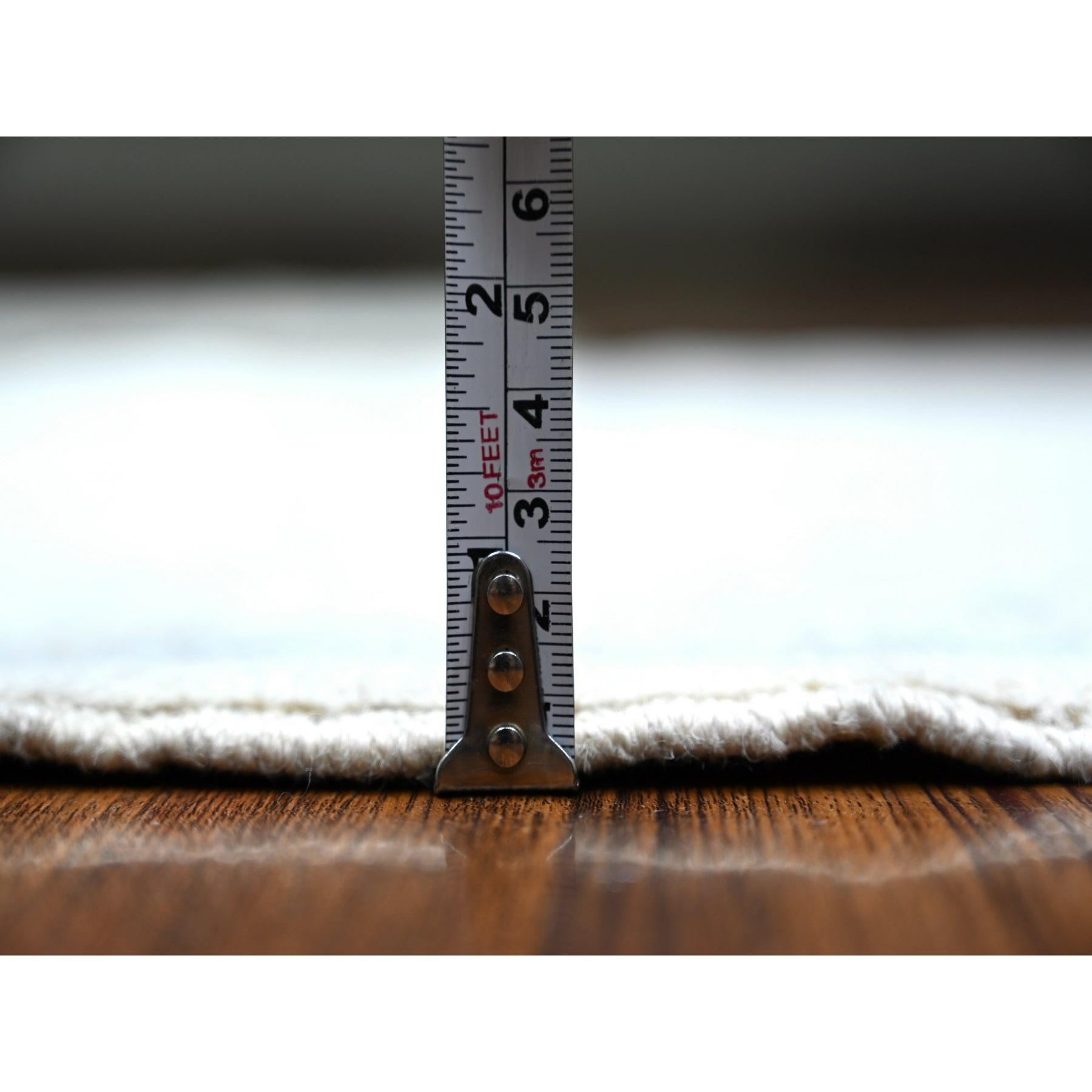 3'x5' Elfenbein Weiß Wash Peshawar Weiche Wolle Handgeknüpft Läufer Orientteppich im Zustand „Neu“ im Angebot in Carlstadt, NJ