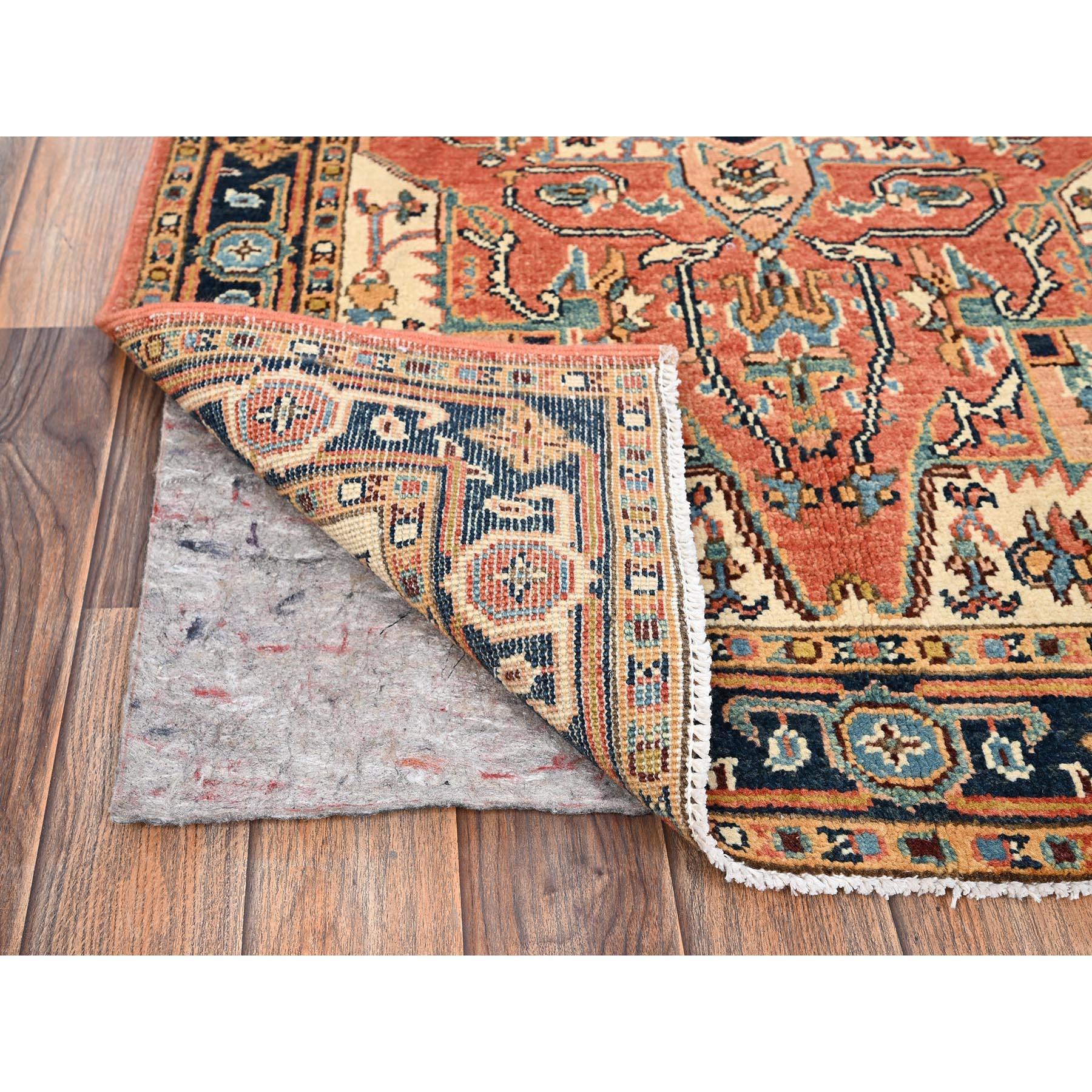 Afghano 3'x5' Orange Afghan Peshawar with Serapi Heriz Design Hand Knotted Wool Rug in vendita