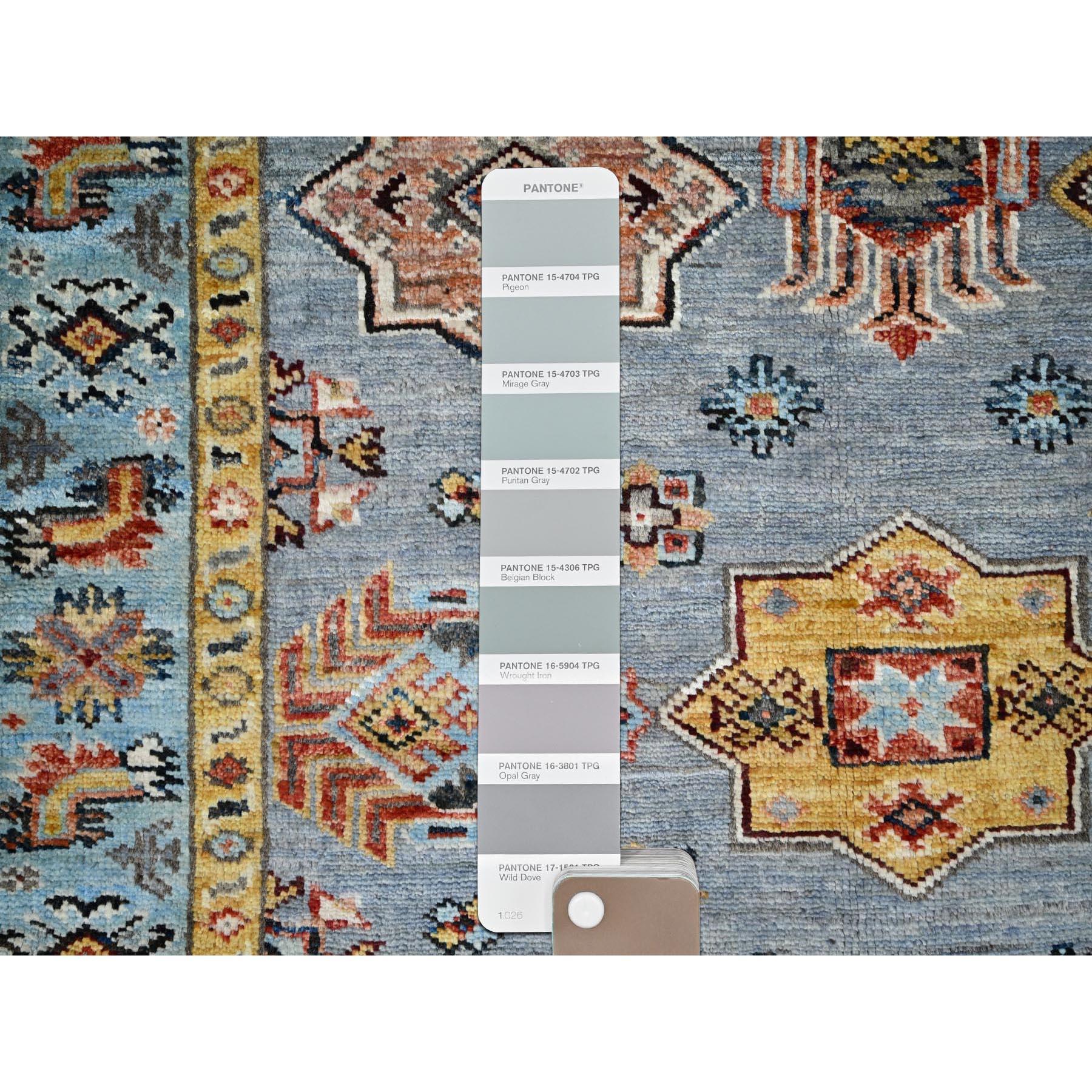 3'x5' Steeple Gray Handgeknüpfter Teppich aus reiner Wolle mit pflanzlichen Farbstoffen, dicht gewebt (Afghanisch) im Angebot