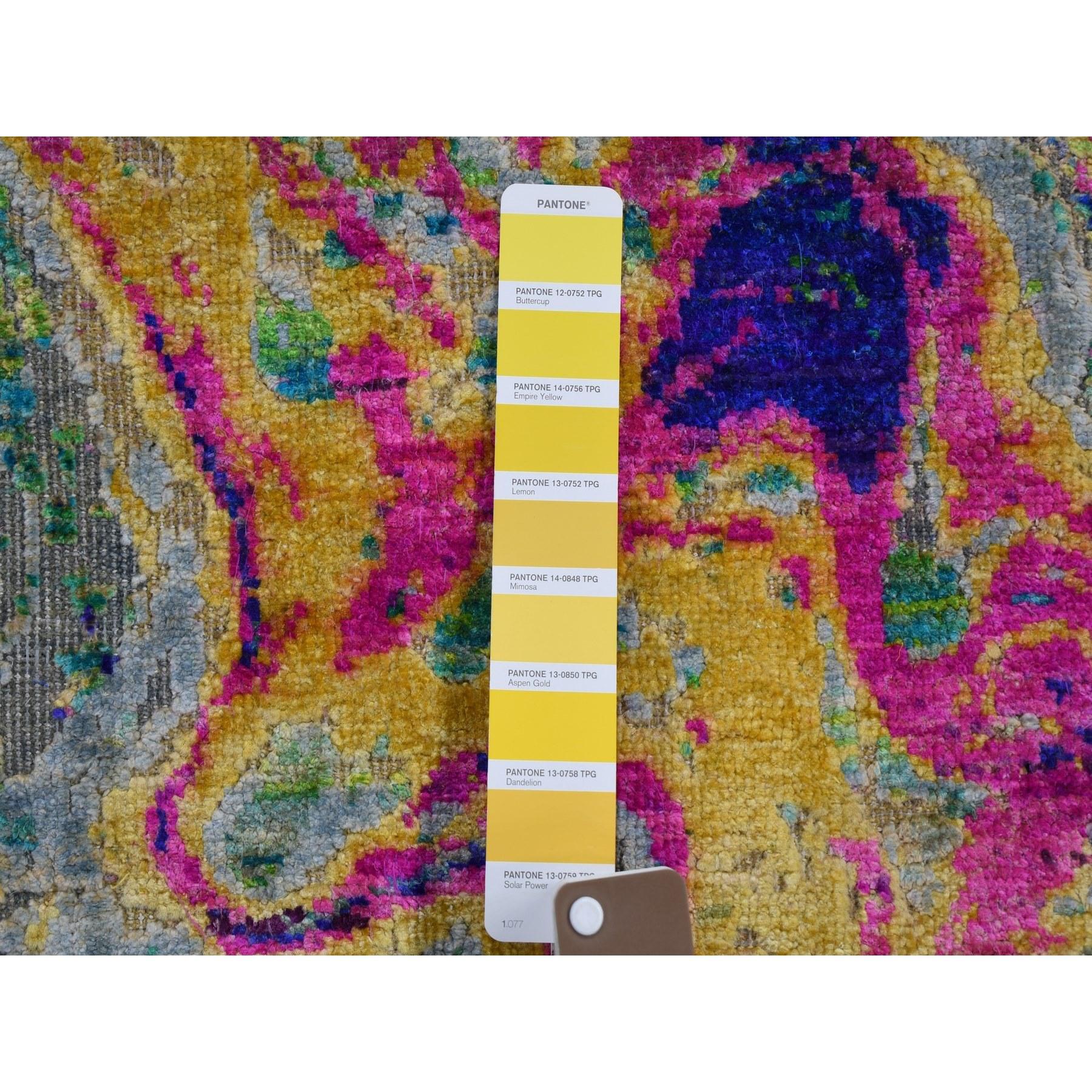 Indian 3'x5' THE LAVA Colorful Sari Silk with Textured Wool Hand Knotted Oriental Rug For Sale