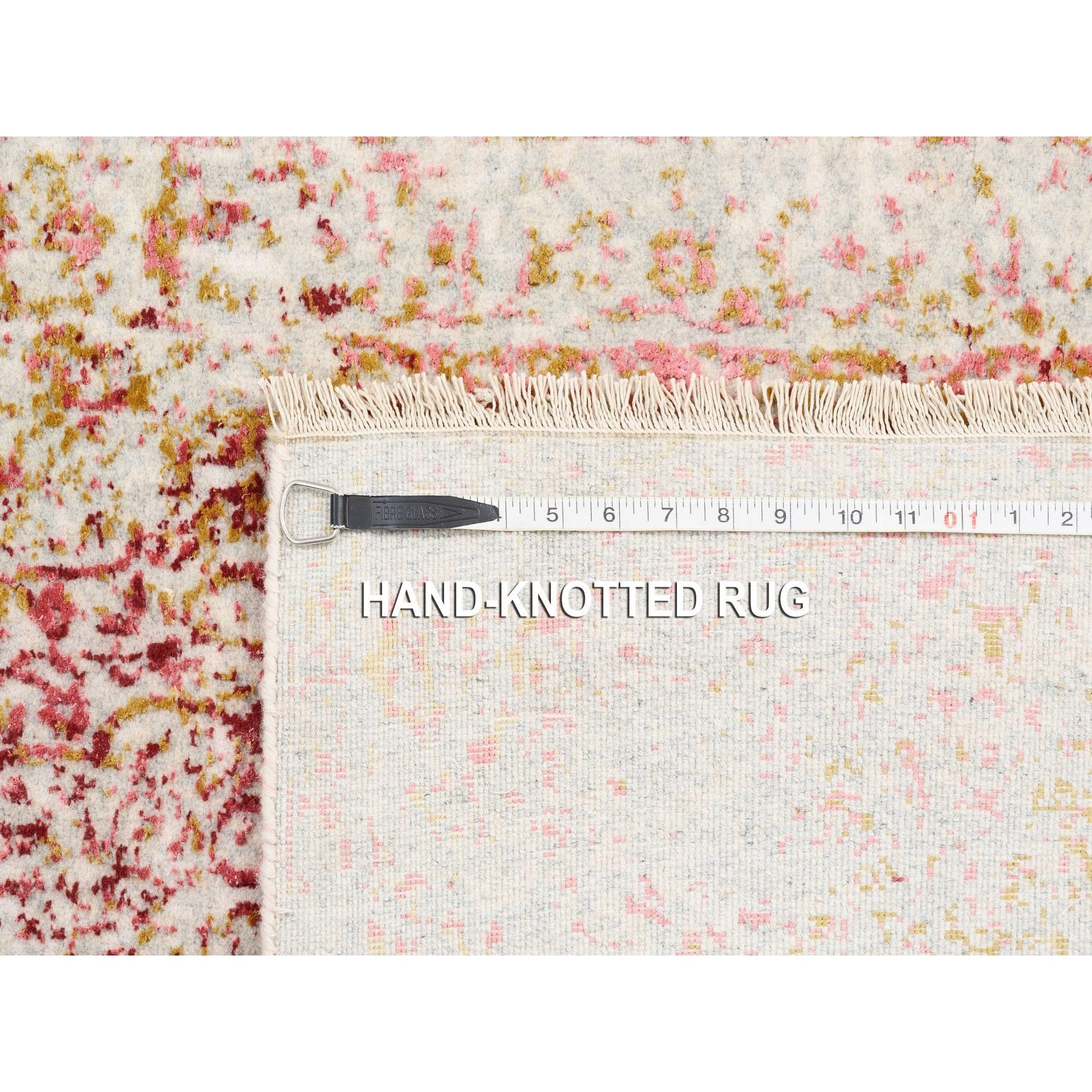 3'x5' Laine-Soie Médaillon Rose Erased Persian Design Tapis noué à la main en vente 1