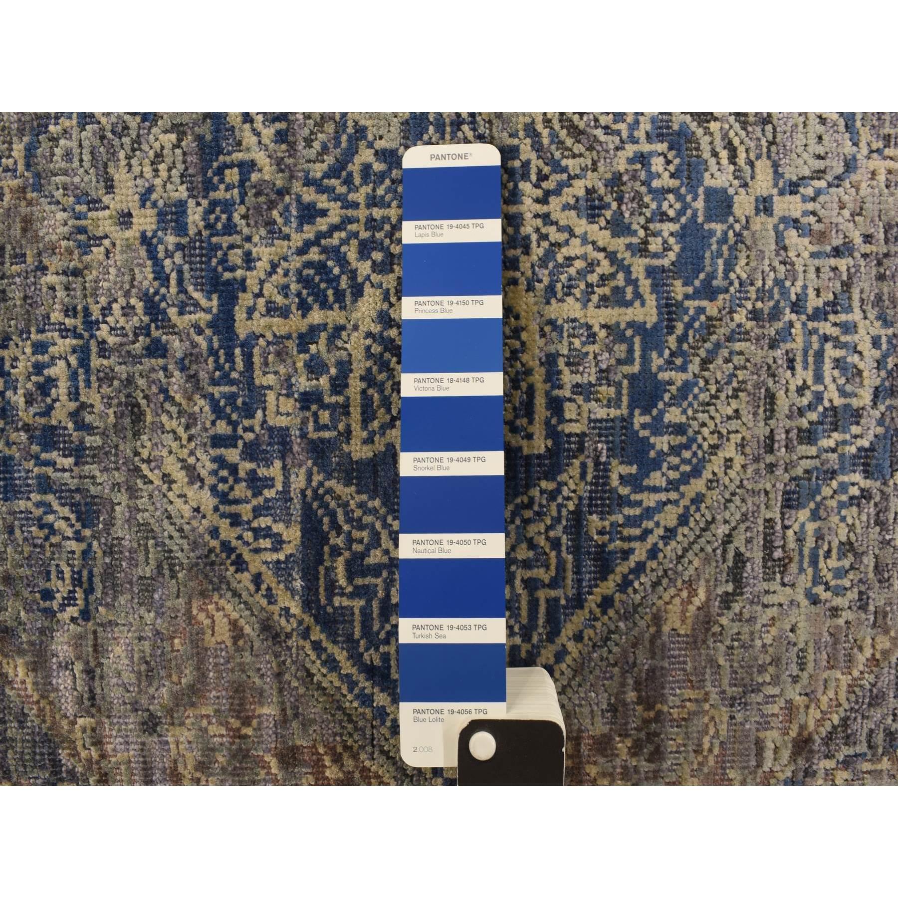 Indien 3'x5' Yale Bleu Erased Rosette Design Soie et Laine Tapis noué à la main en vente