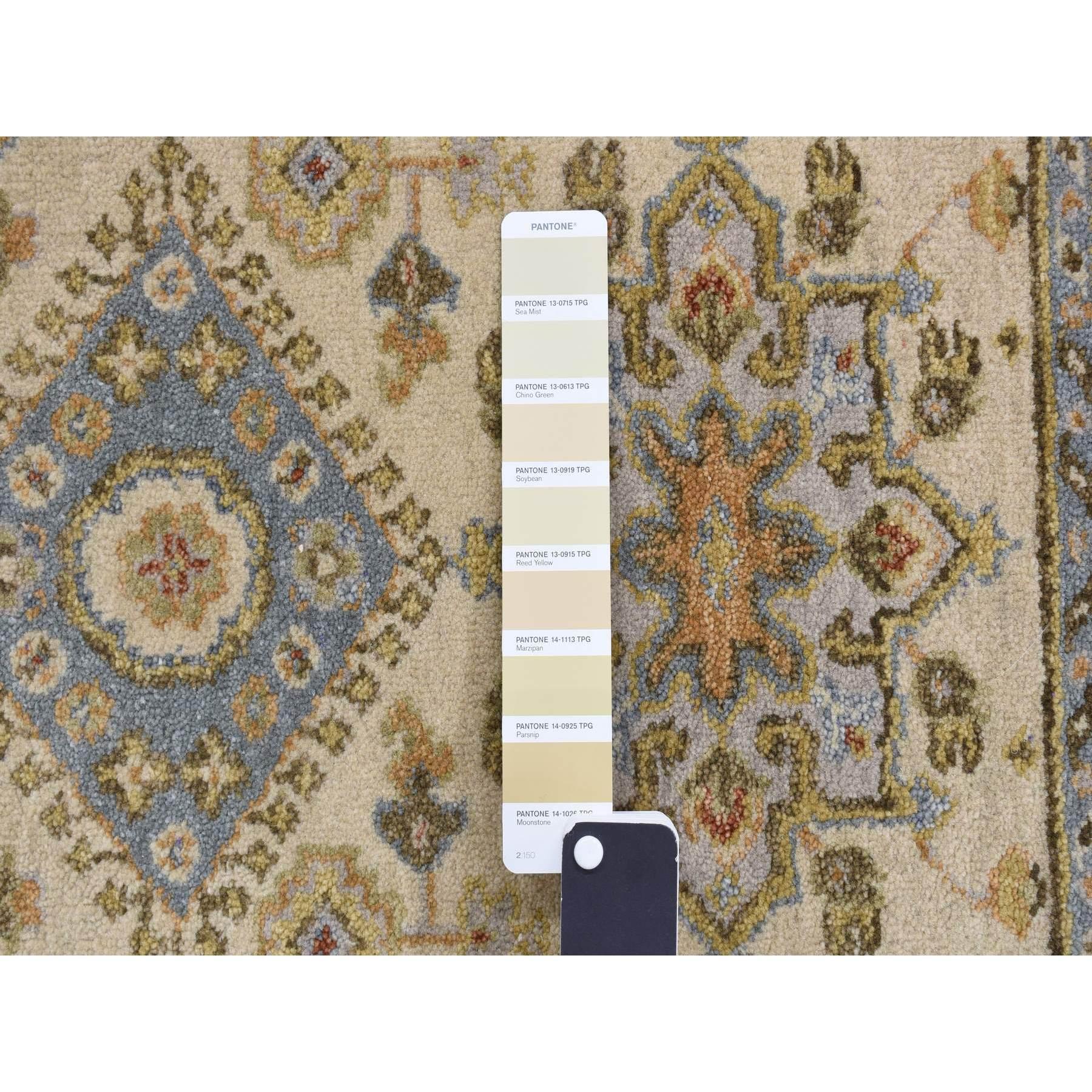 Indiano Tappeto Runner in Lana Extra Morbida Bianca annodata a mano con Design/One 3'x5'1