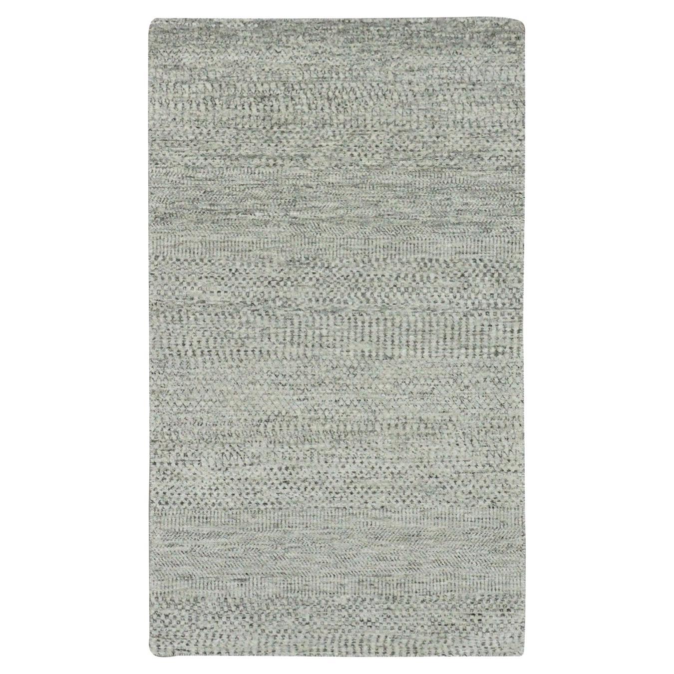 3
x5
6" Gainsboro Gray Undyed Wool Grass Design Hand Knotted Oriental Rug