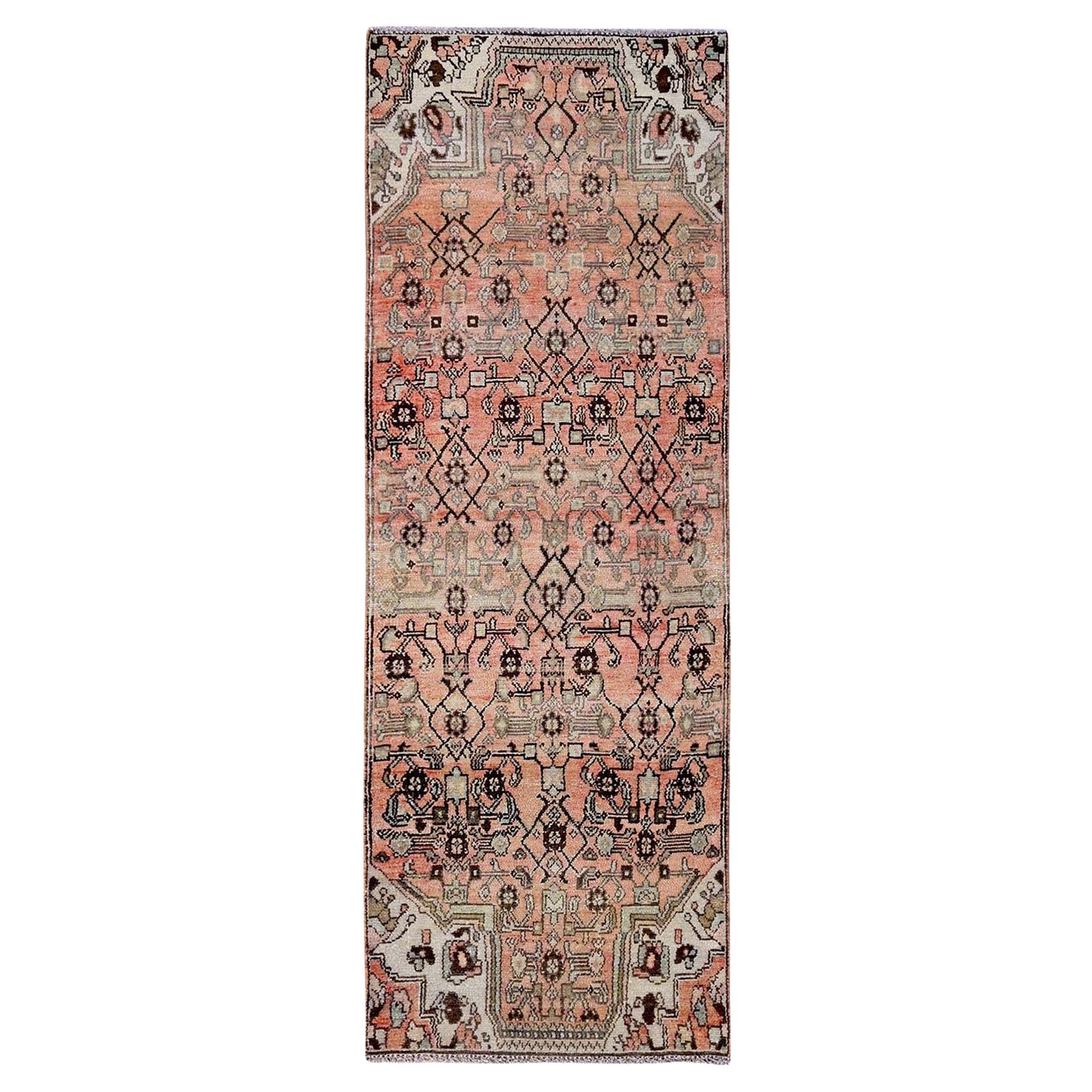 3'x8'6" Faded Red Vintage Persian Hamadan Hand Knotted Pure Wool Runner Rug im Angebot