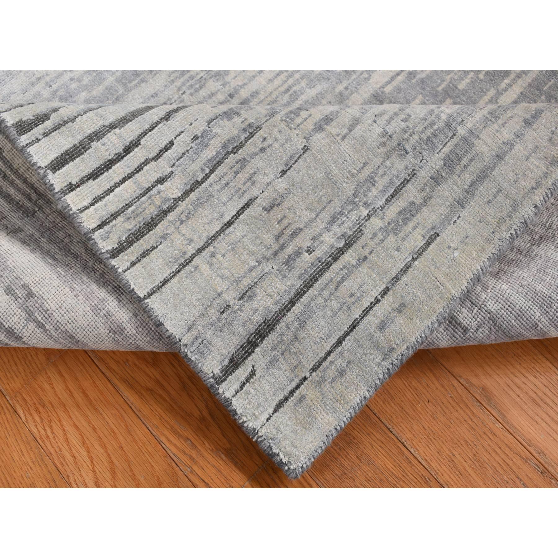 3'x9' Gris Ceniza, Diseño Ombre Horizontal, Seda Pura, Anudada a Mano, Alfombra de Corredor Anudado a mano en venta
