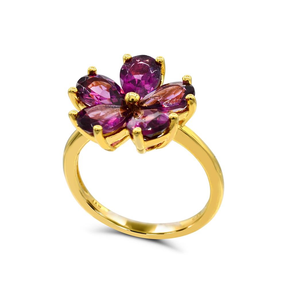 Contemporary 4-1/10 ct. Rhodolite Flower 14K Yellow Gold over Sterling Silver Ring For Sale