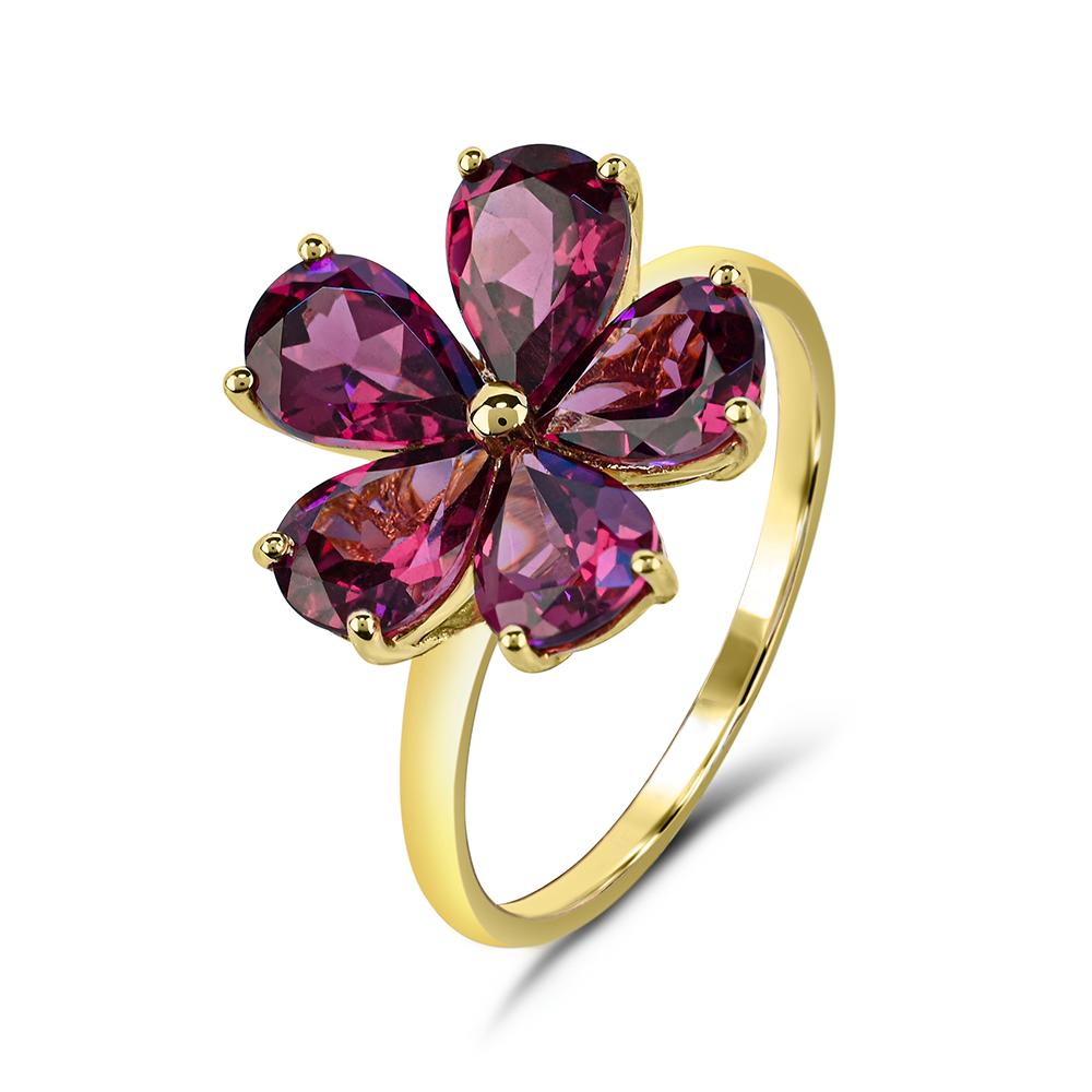 4-1/10 ct. Rhodolite Flower 14K Yellow Gold over Sterling Silver Ring In New Condition For Sale In New York, NY