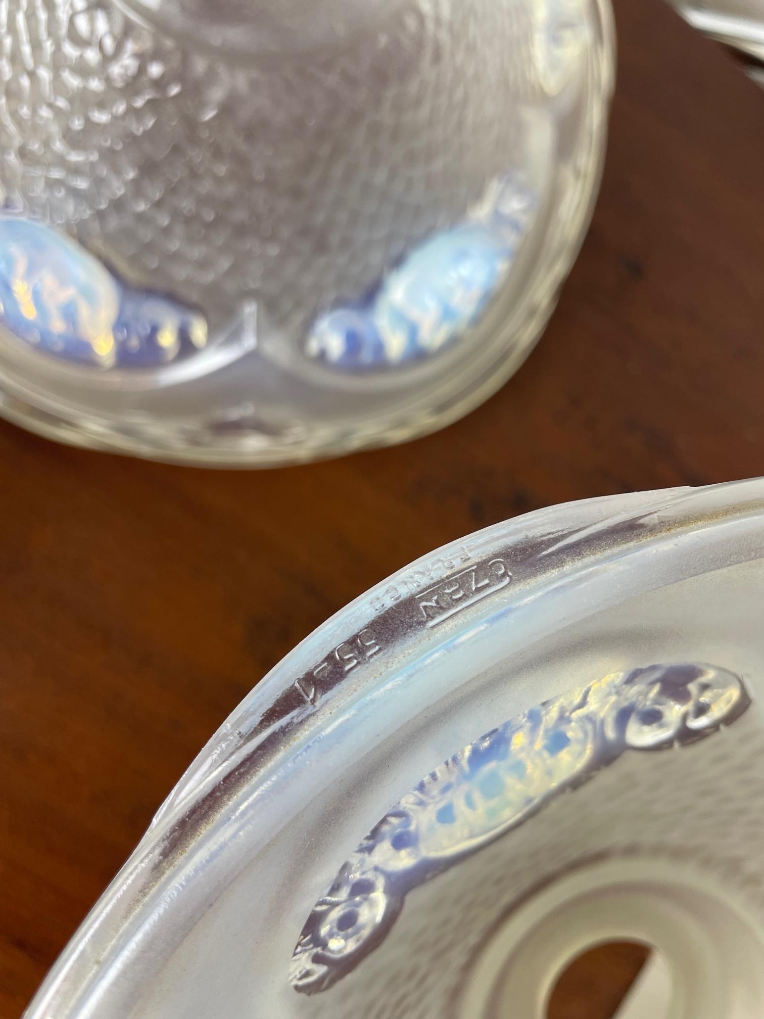 4 1930's French Ezan Opalescent Glass shades. 4 Unique lamp shades. Glass scones For Sale 5