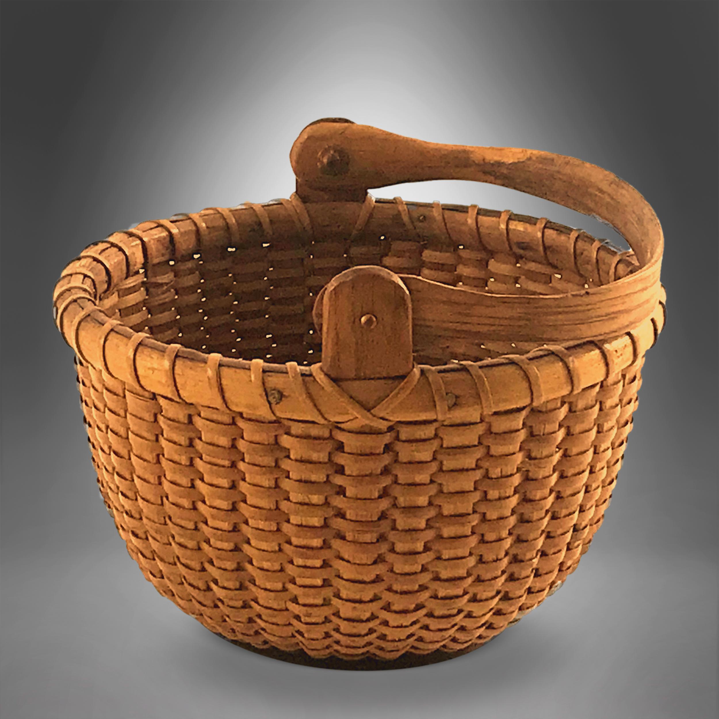 Folk Art Open Round Nantucket Lightship Basket, Attributed to Geo Washington Ray For Sale