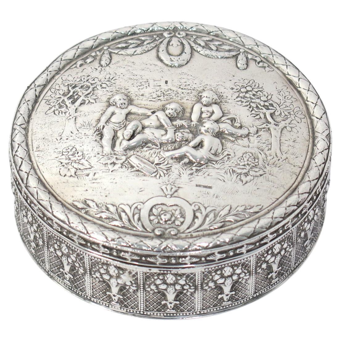 4 7/8 in - Sterling Silver Antique German Cherubs Round Box For Sale