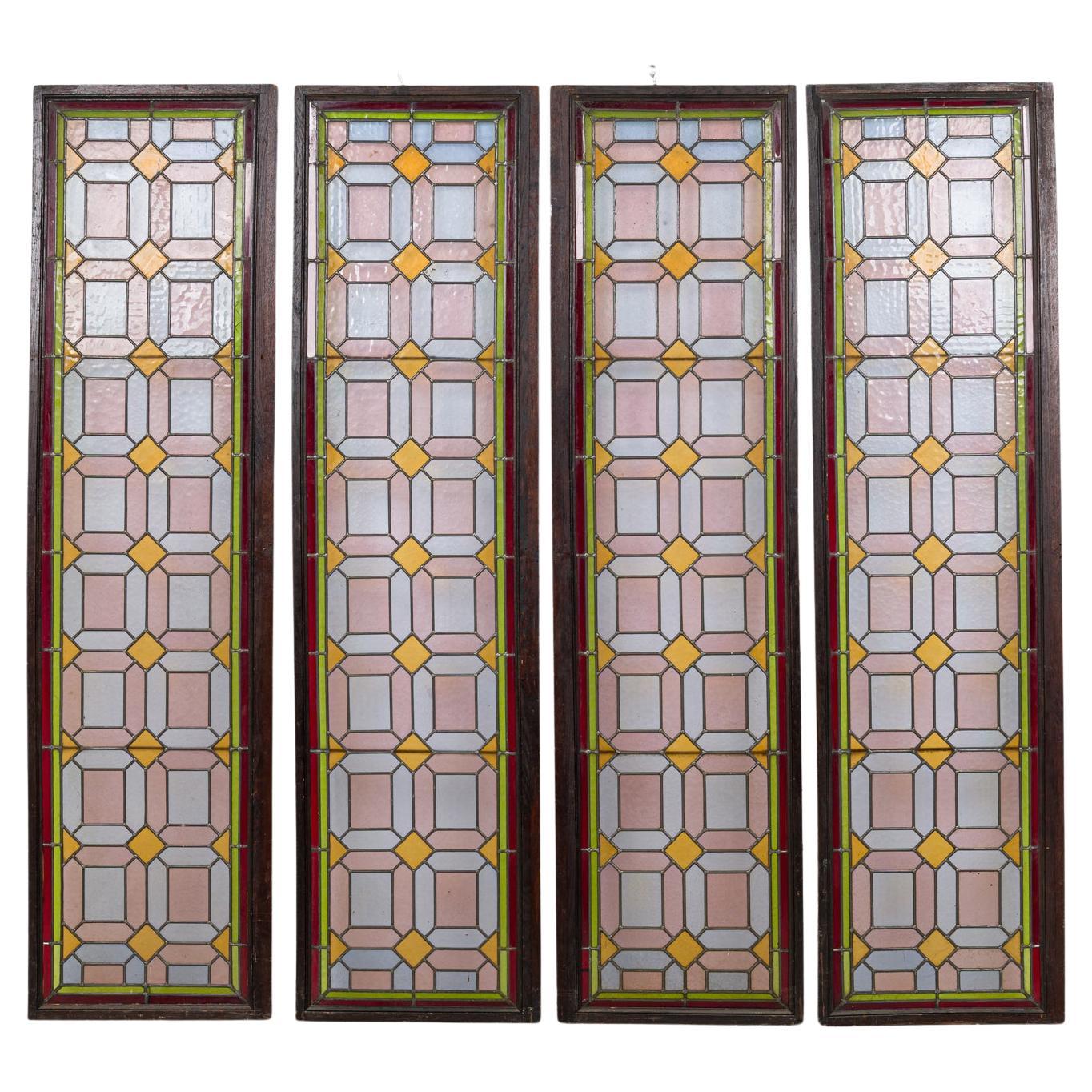 4 amerikanische viktorianische Glasfenster aus Buntglas