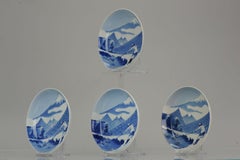 #4 Antique 19/20c Lovely Japanese Porcelain Footed Nabeshima Style Porcelain