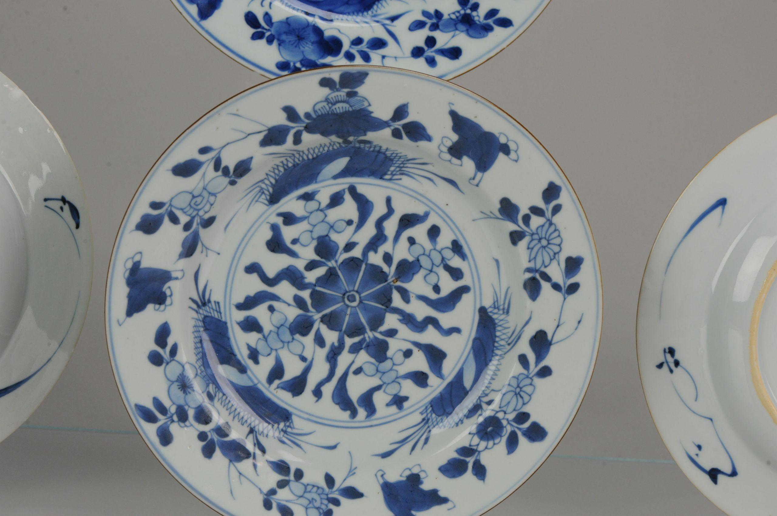 Qing Antique Chinese Porcelain 18th Century Kangxi Period Blue White Dinner Plat For Sale