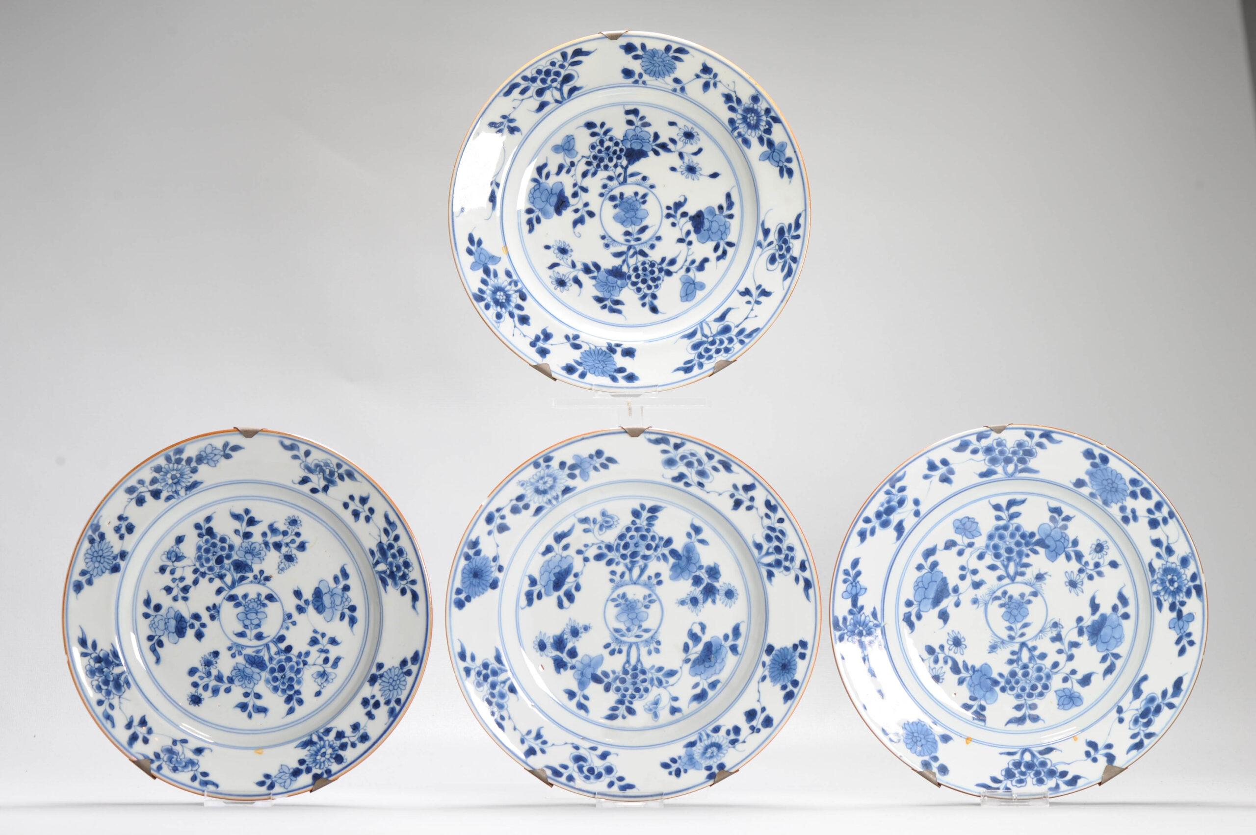#4 Antique Chinese Porcelain Kangxi Period Blue and White Set Dinner Plates For Sale 1
