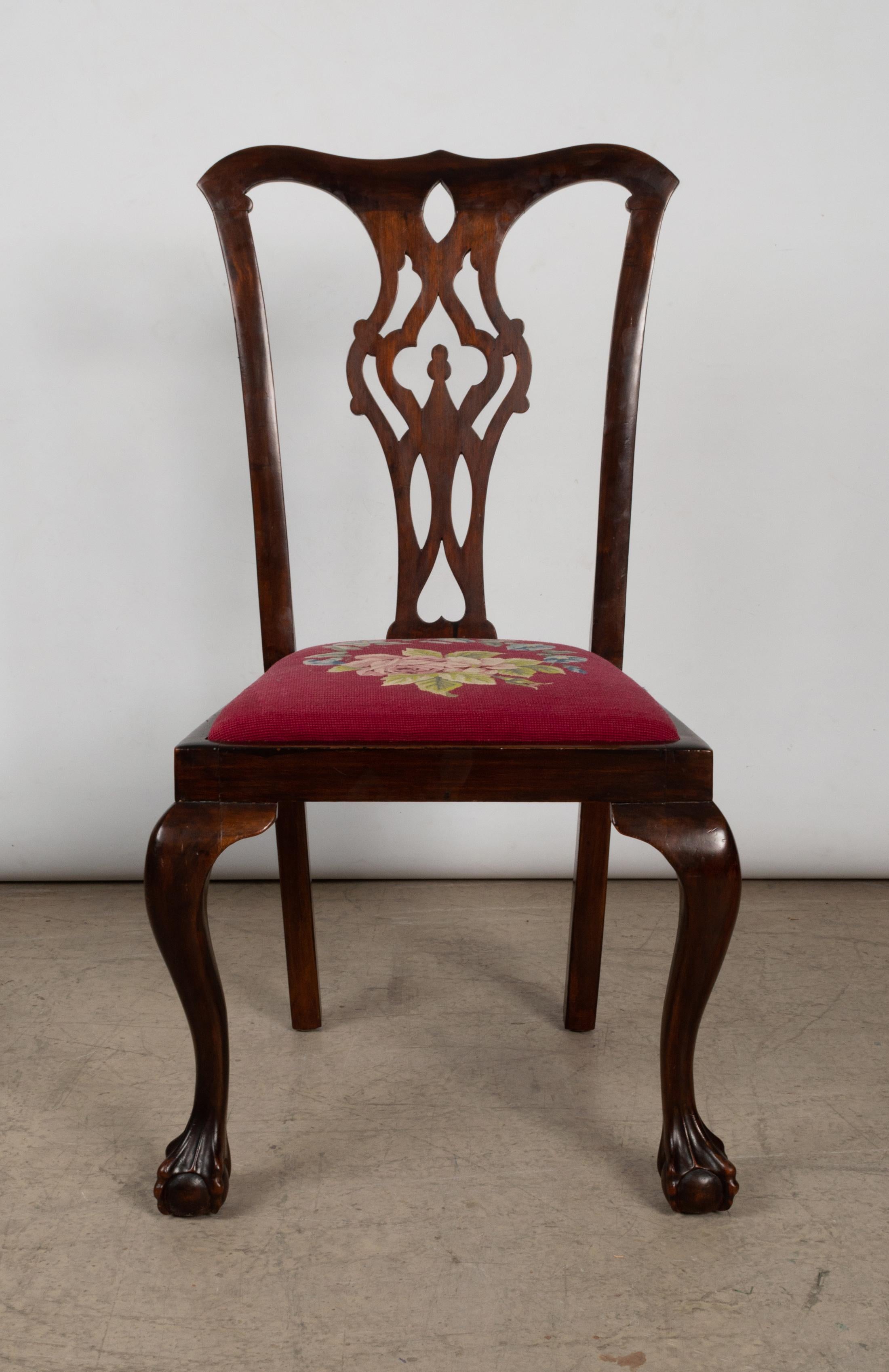 4 Antique English 19th Century Chippendale Revival Mahogany Chairs For Sale 16
