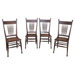 4 Sillas de Comedor Antiguas de Roble con Respaldo Tallado Asiento de Caña Espigado