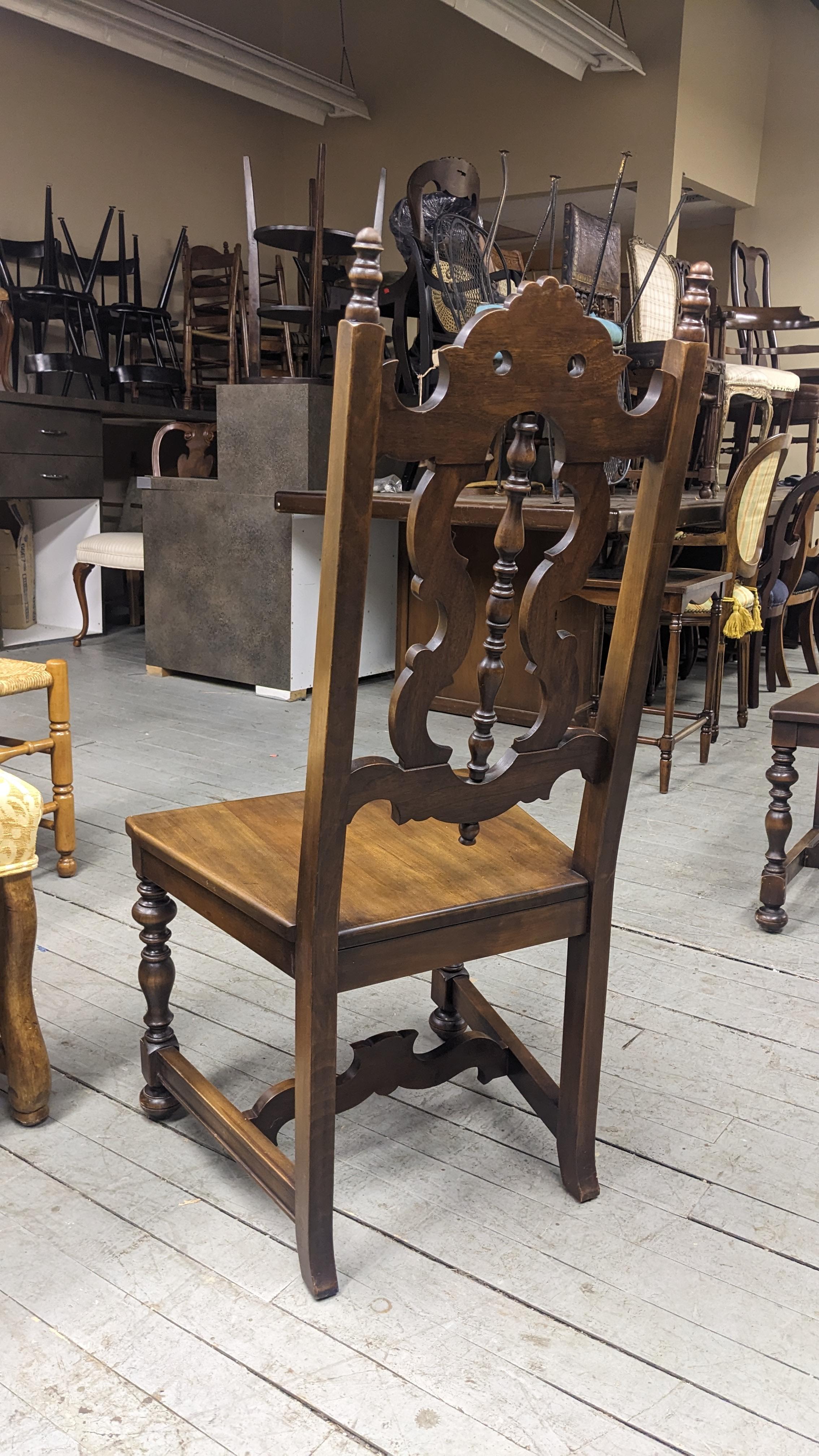 4 Antique Lifetime Furniture Jacobean Gothic Spanish Walnut Dining Chairs Set For Sale 3