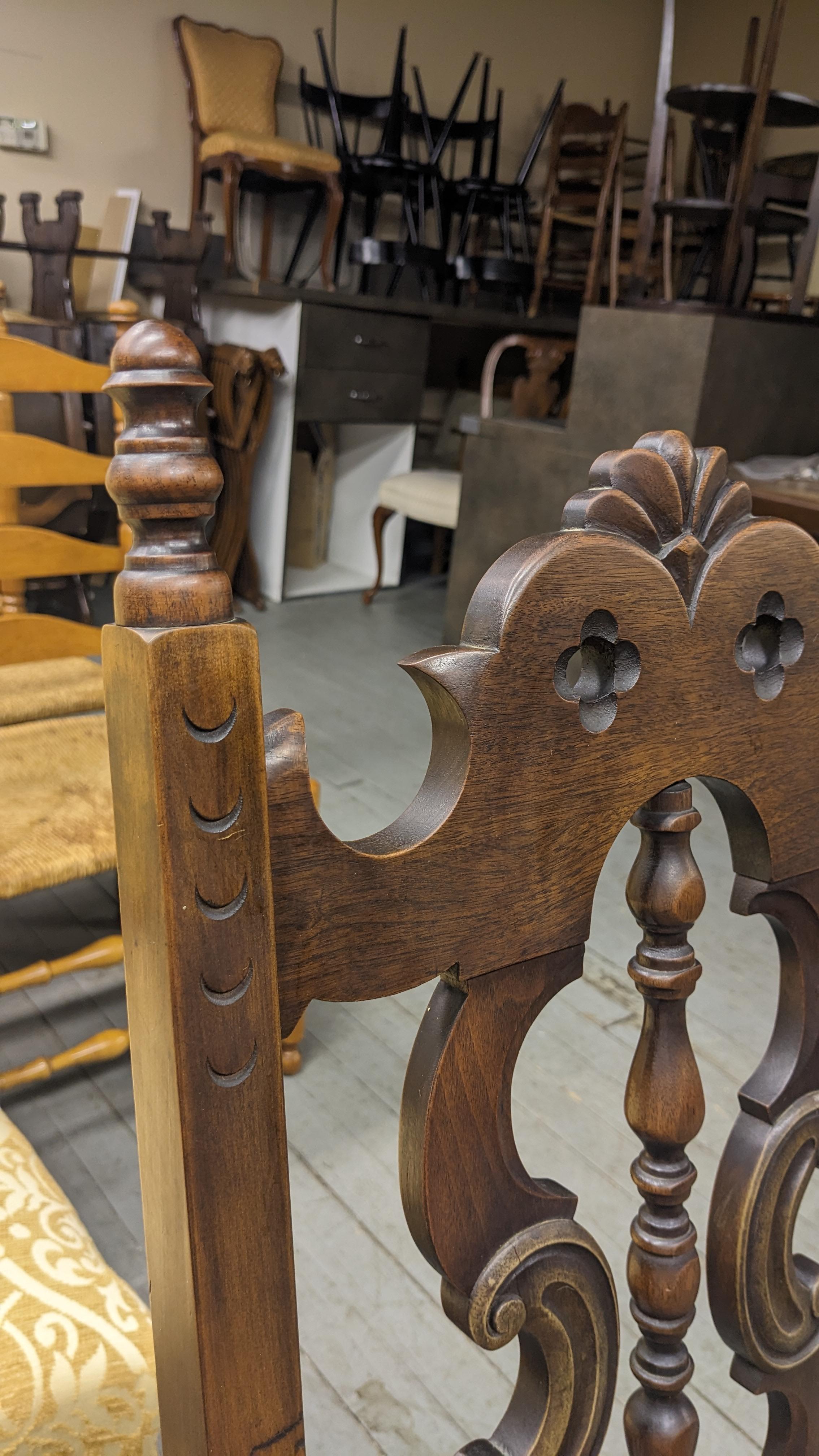 4 Antique Lifetime Furniture Jacobean Gothic Spanish Walnut Dining Chairs Set 5