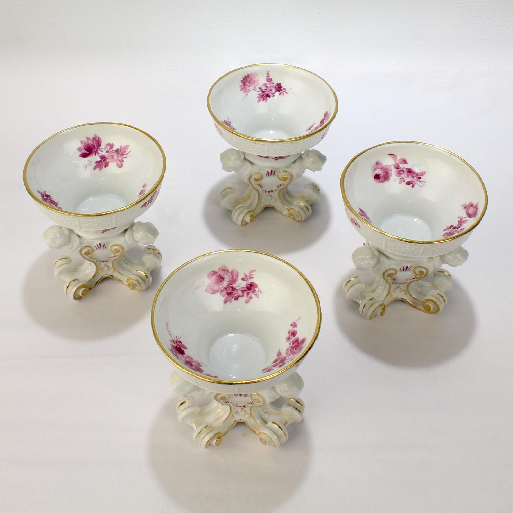 Rococo 4 Antique Meissen Porcelain Footed Frauenkopf Salt Cellars with Puce Flowers For Sale