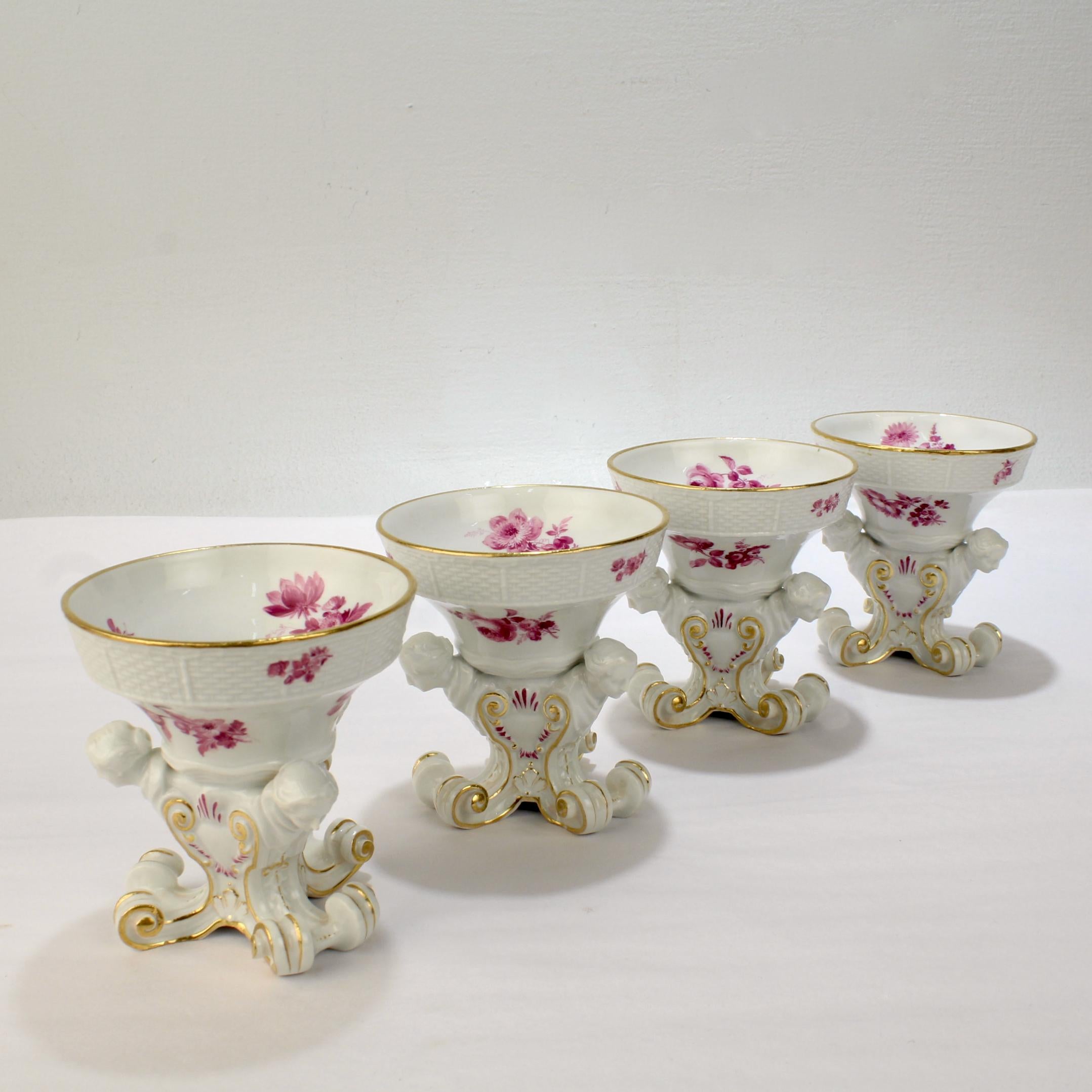 German 4 Antique Meissen Porcelain Footed Frauenkopf Salt Cellars with Puce Flowers For Sale