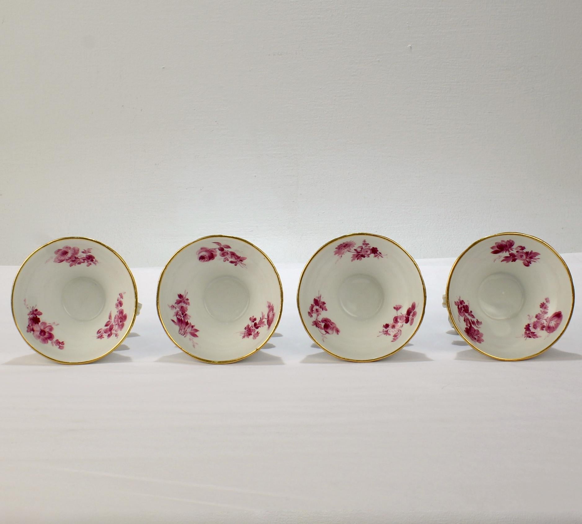 4 Antique Meissen Porcelain Footed Frauenkopf Salt Cellars with Puce Flowers In Good Condition For Sale In Philadelphia, PA