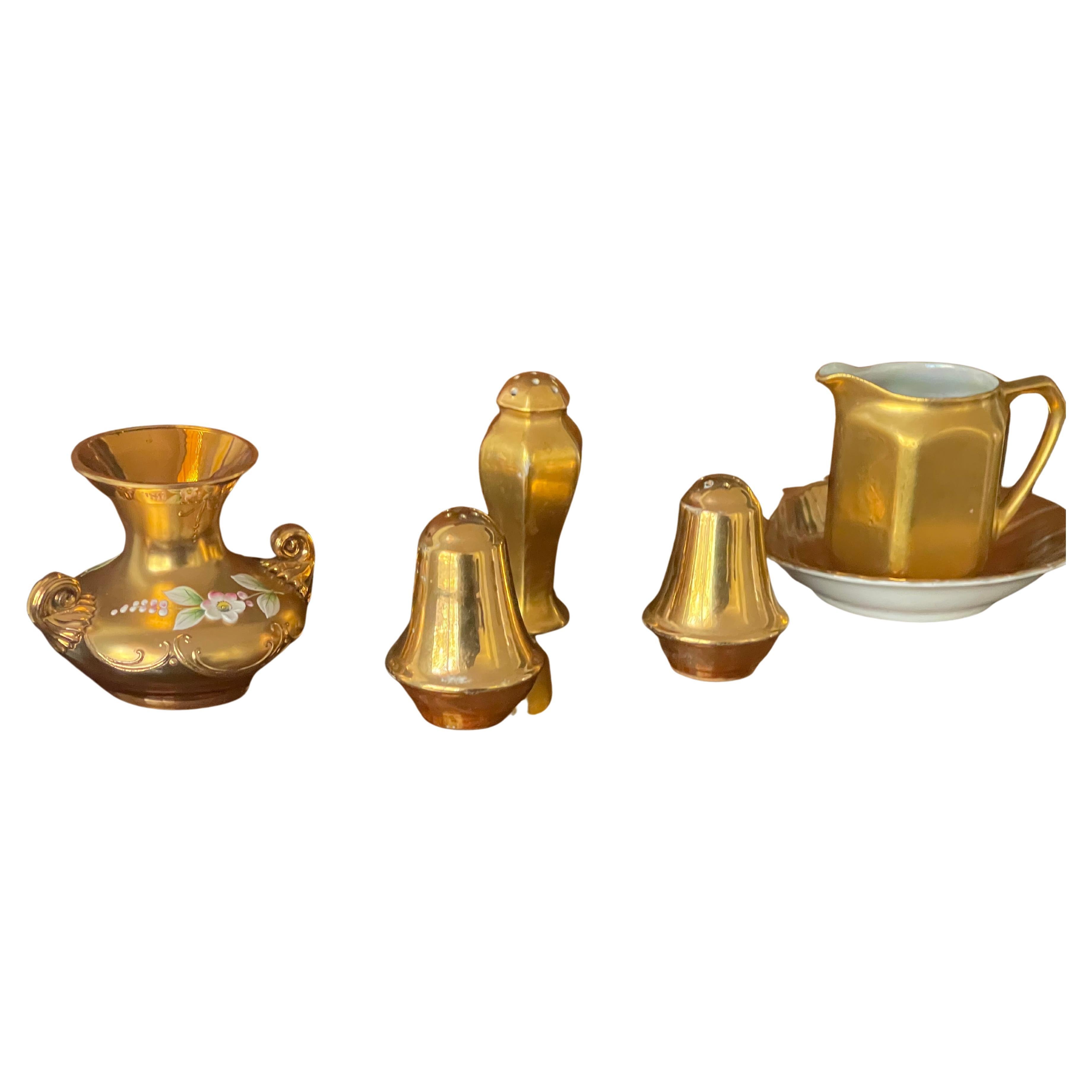 4 Shakers in porcellana dorata Antque Art Deco Art Nouveau con Creama in vendita