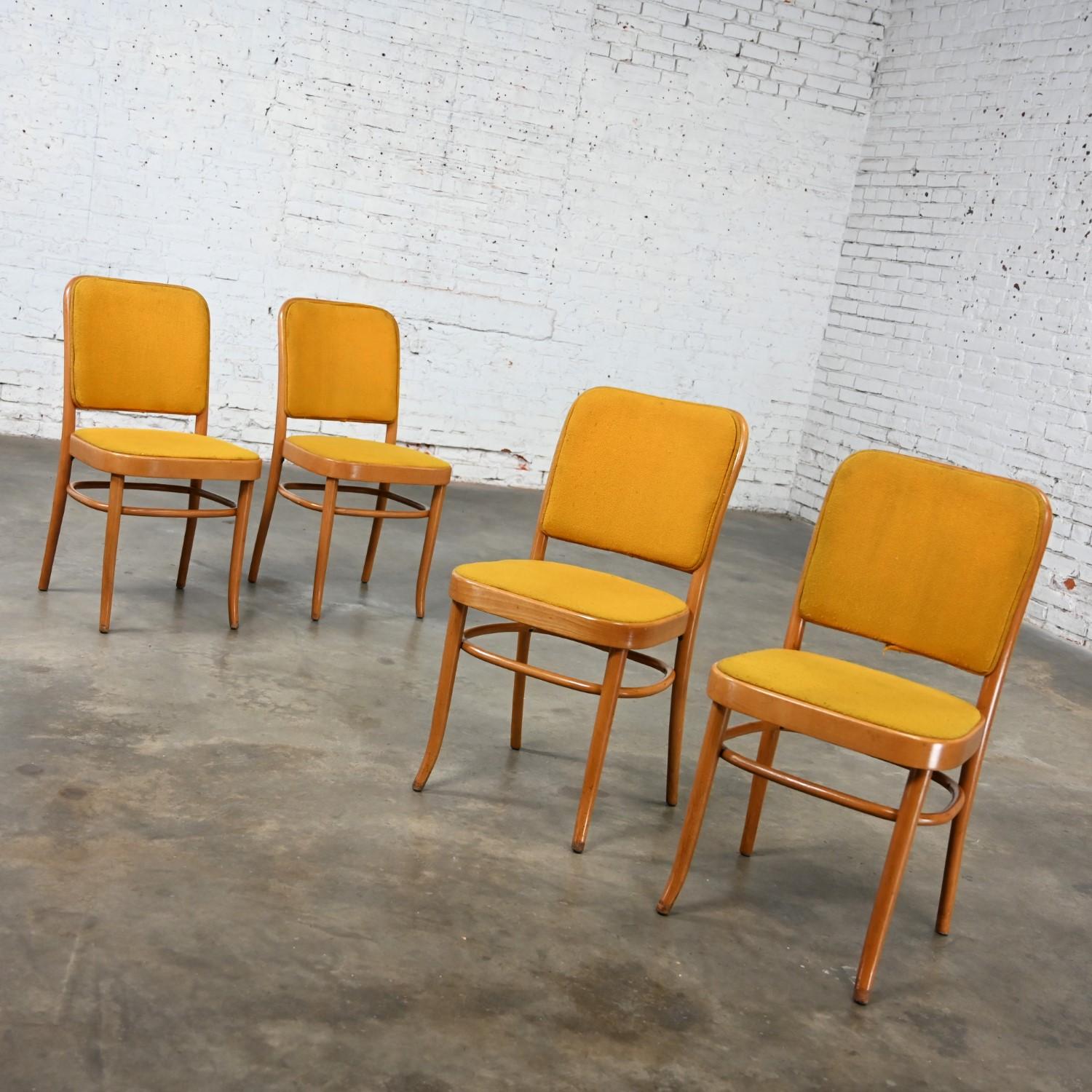 Tissu 4 chaises de salle à manger Bauhaus sans accoudoirs Hoffman Prague 811 style Thonet en vente