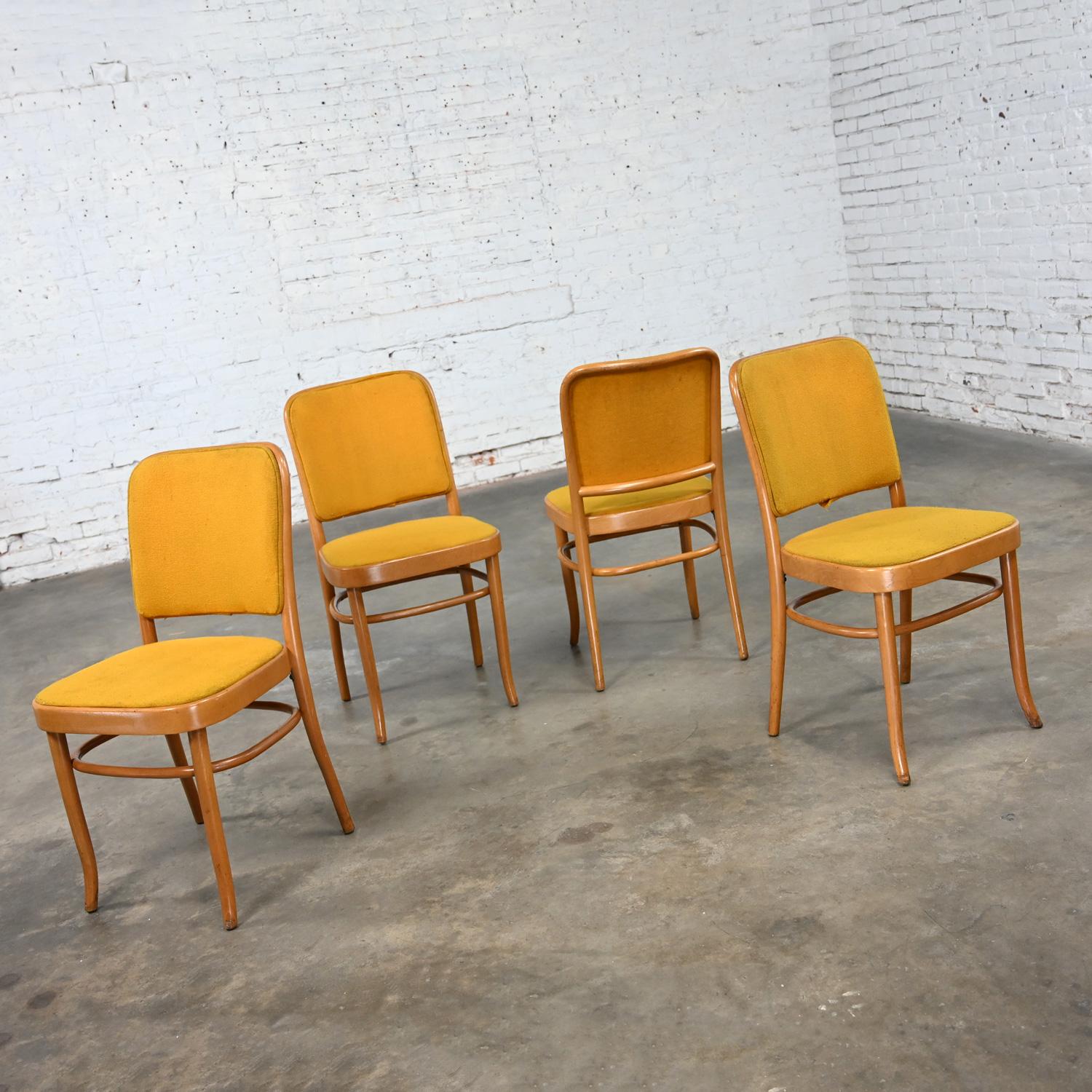 4 armlose Bauhaus-Esszimmerstühle aus Buche und Bugholz Hoffman Prag 811 im Stil Thonet im Angebot 3