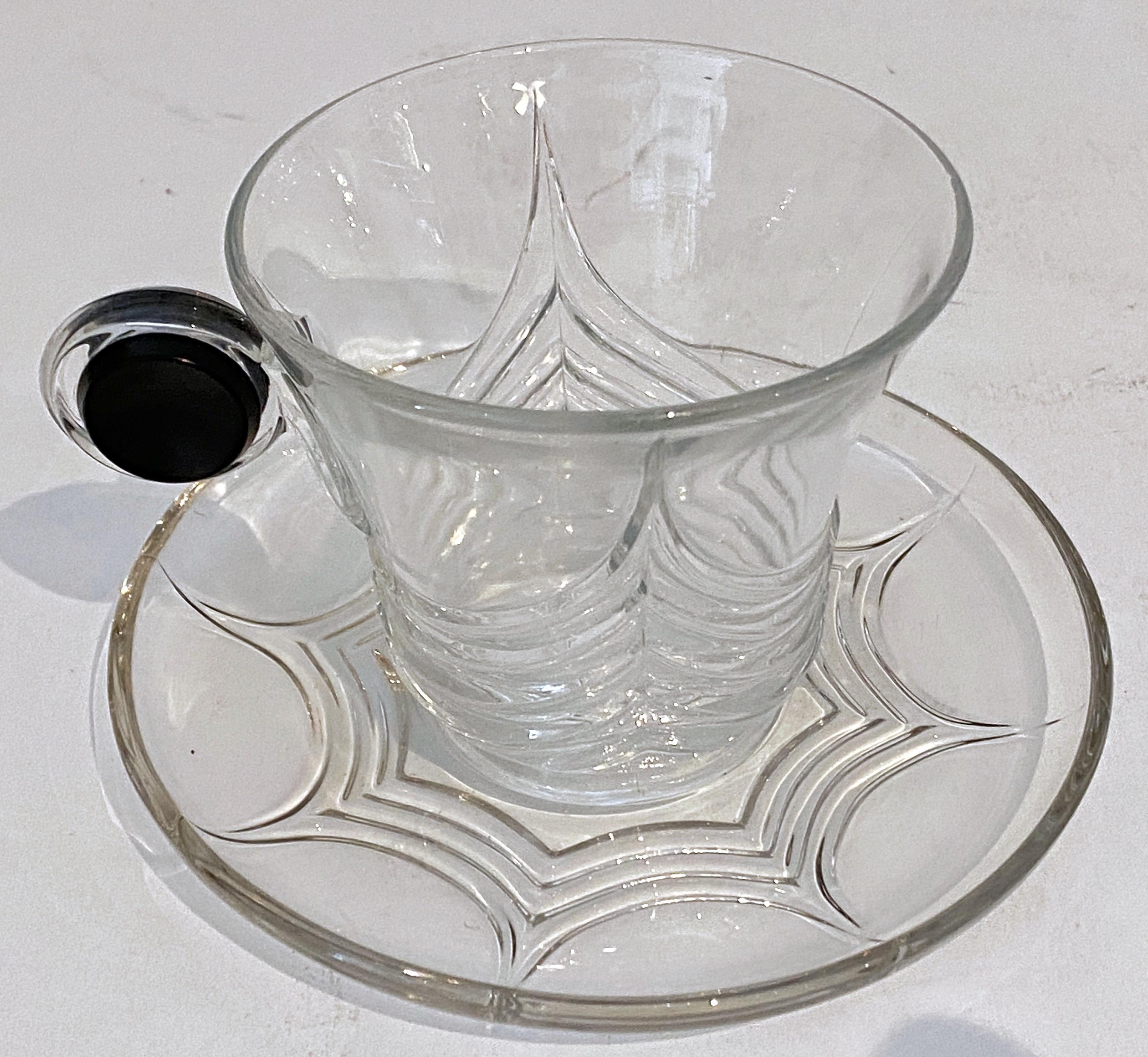 American 4 Art Deco Heisey Glass 'Stanhope' Cups & Saucers, by Walter Von Hessen For Sale
