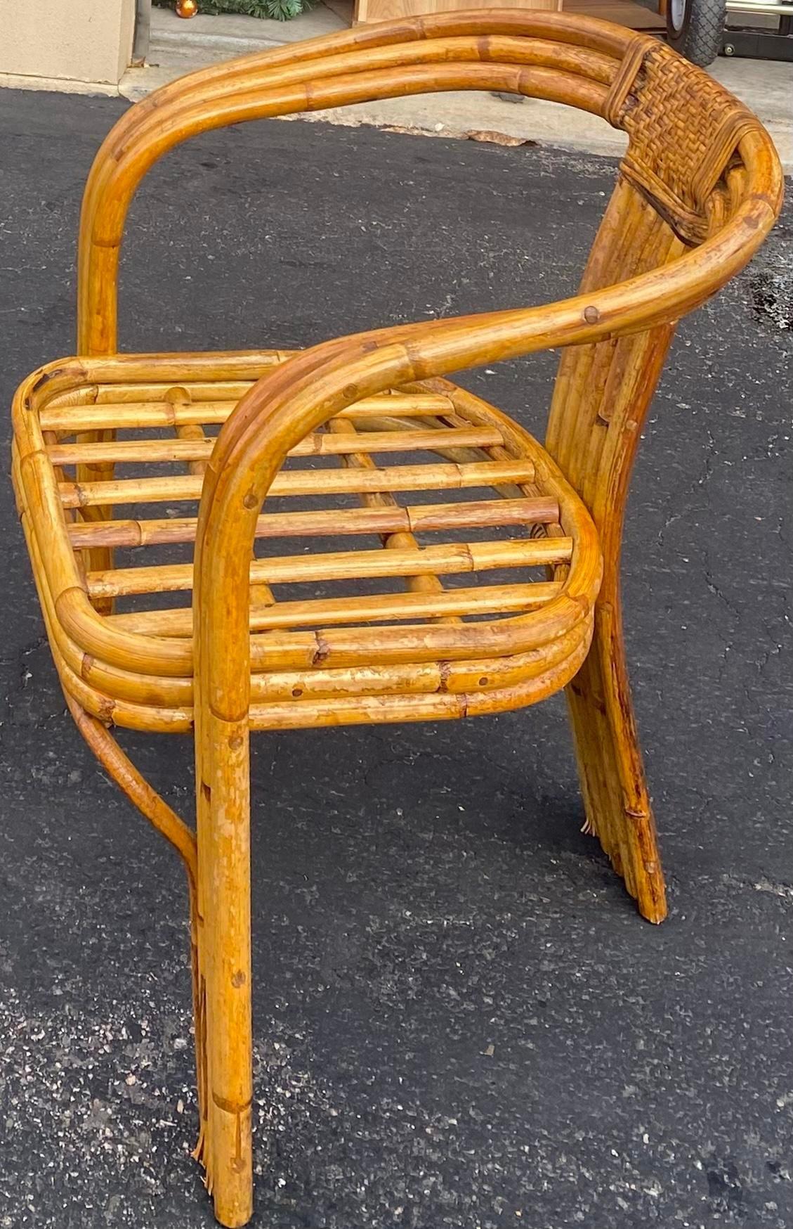 Textile (4) Fauteuils sculpturaux en rotin courbé de style Axel Enthoven en vente