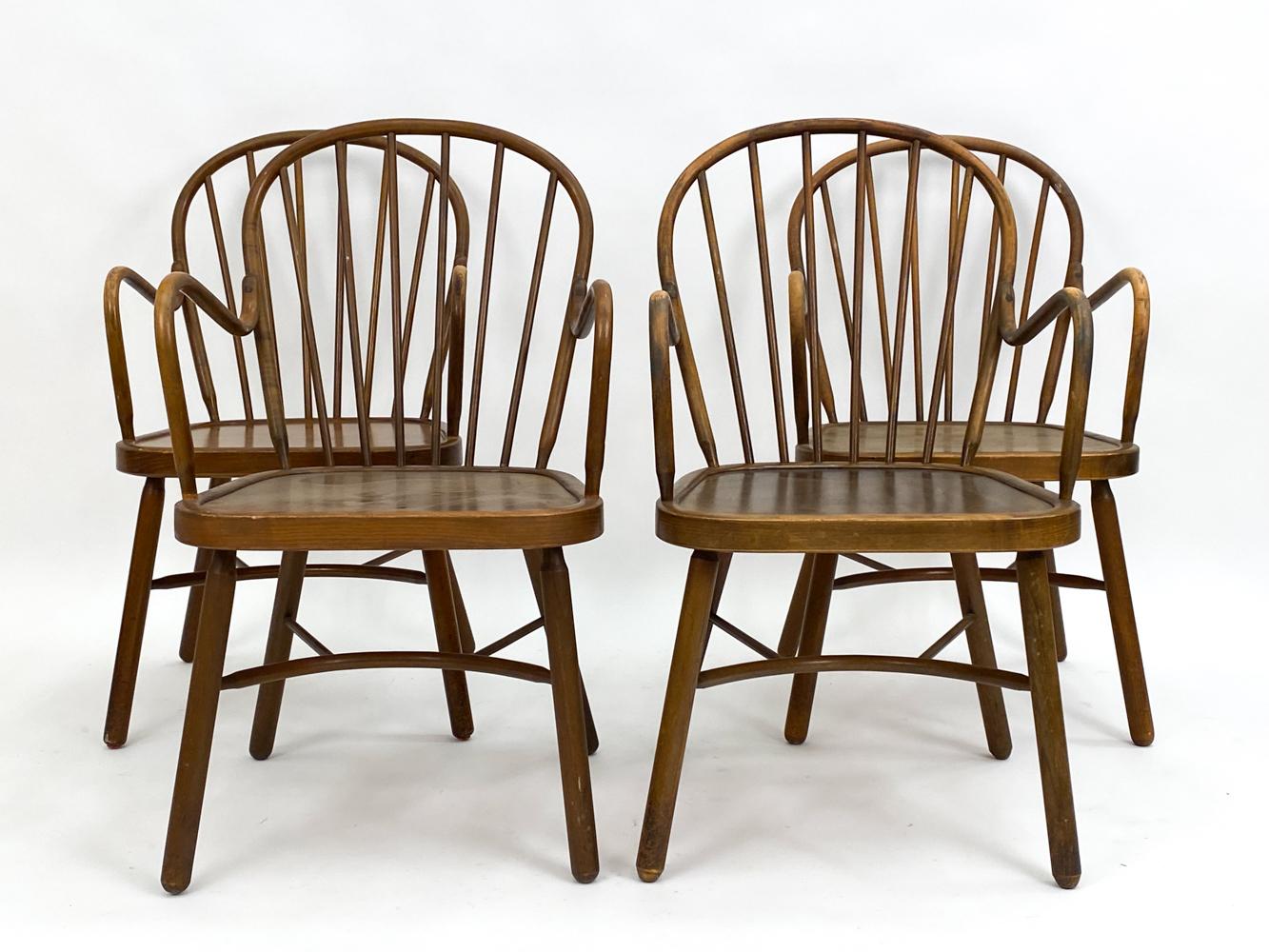 Mid-Century Modern (4) Beech Windsor Chairs, Manner of Frits Henningsen For Sale