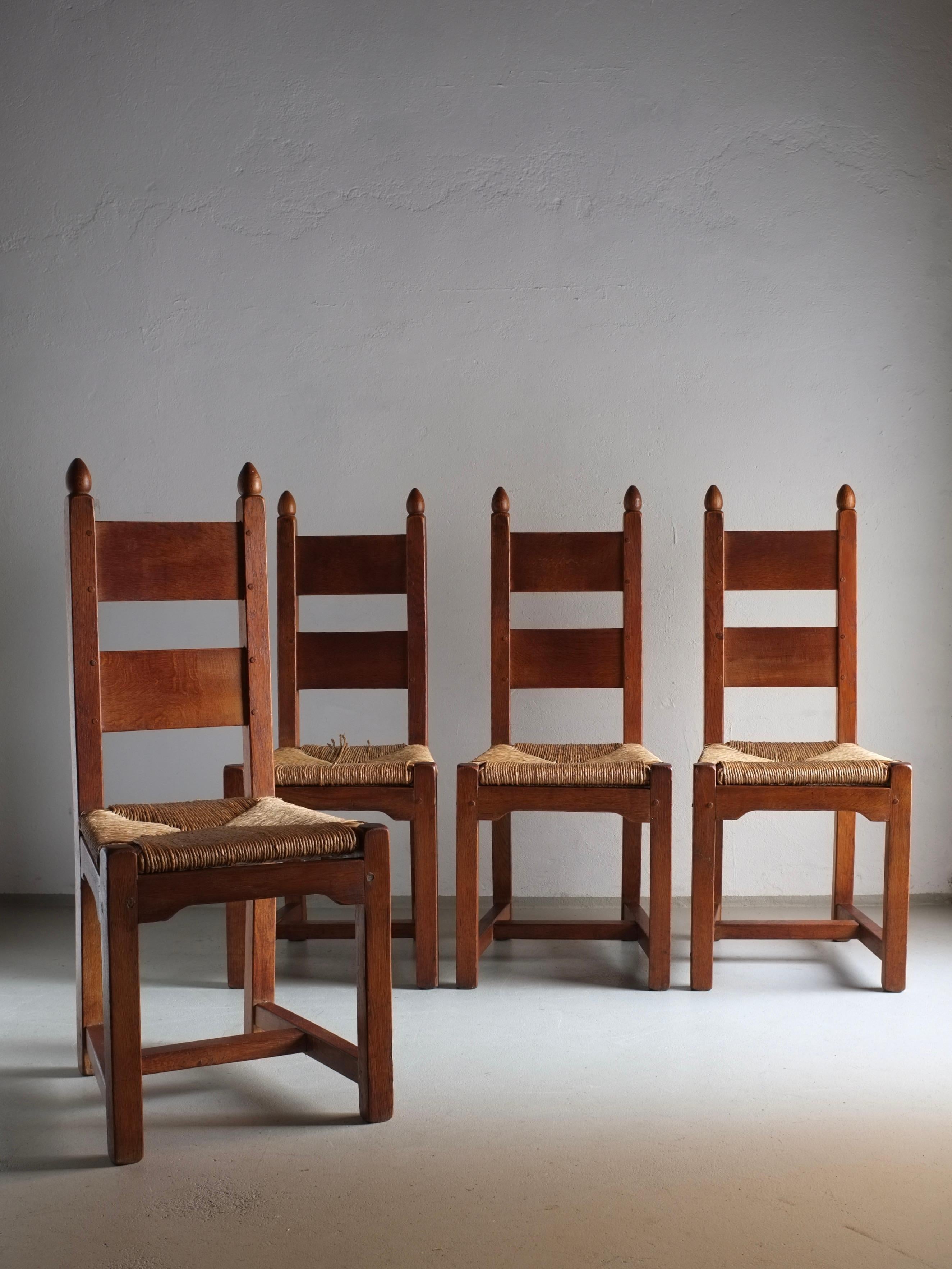 4 Brutalist Oak Rush Seat Chairs, France 1960s For Sale 6