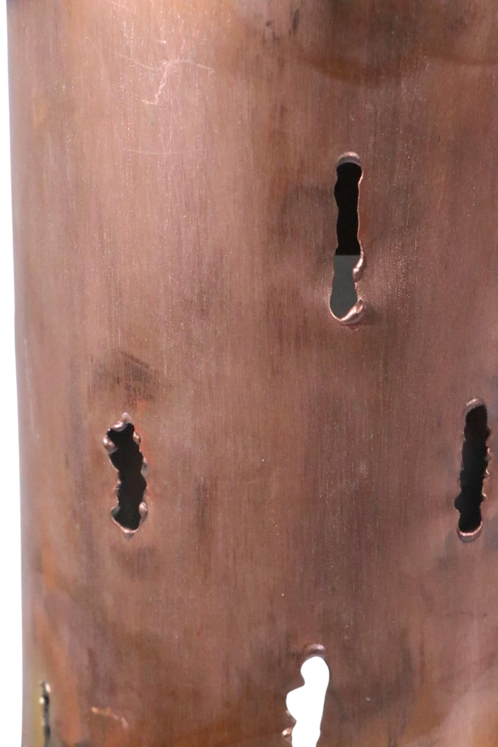 4 Brutalist Torch Cut Copper Cylinder Pendant Table Lamp Fixtures att. Tom Geene For Sale 11