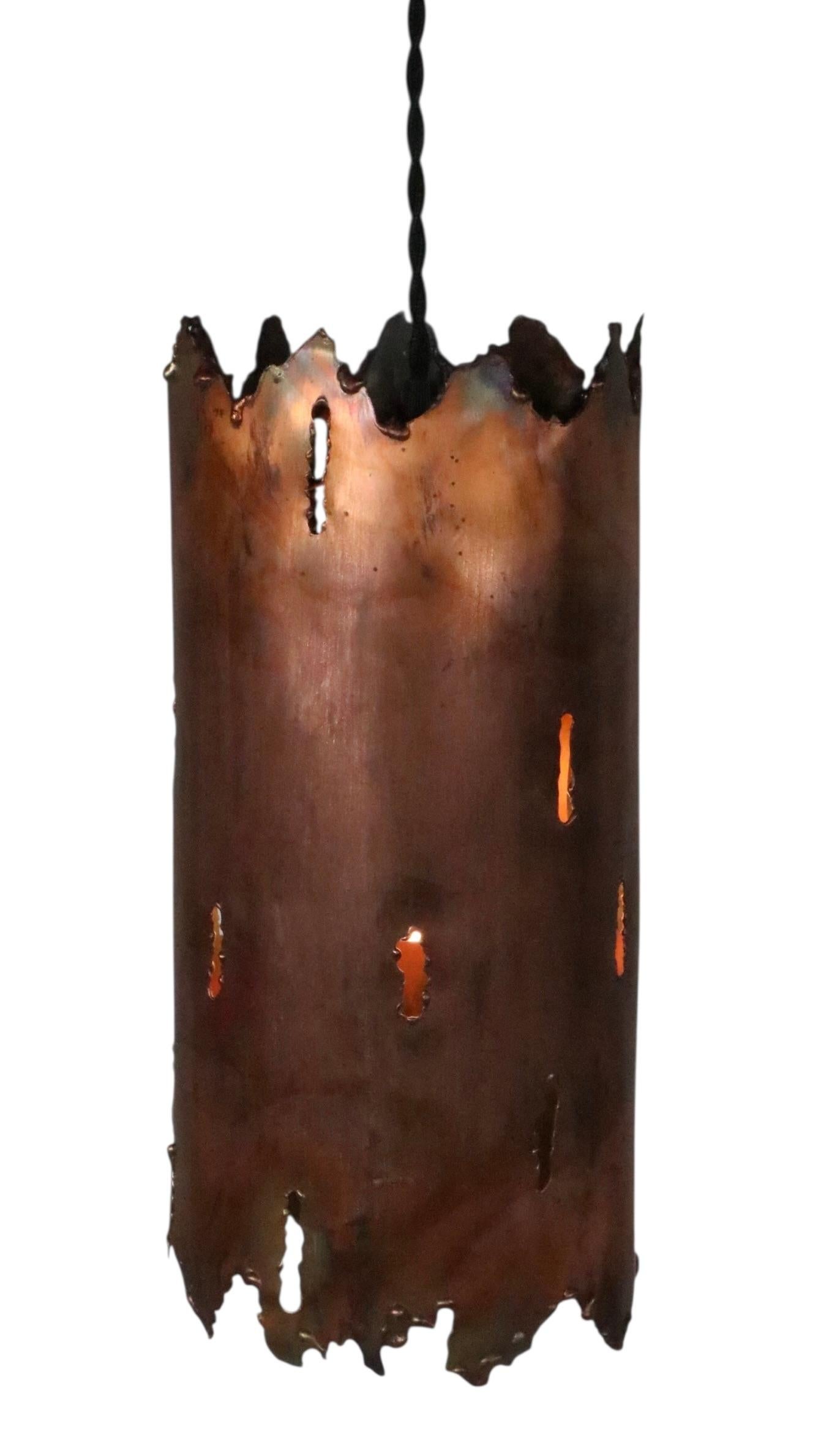 4 Brutalist Torch Cut Copper Cylinder Pendant Table Lamp Fixtures att. Tom Geene For Sale 3