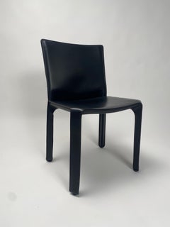 4 'CAB' chairs in black leather by Mario Bellini for Cassina, Italy