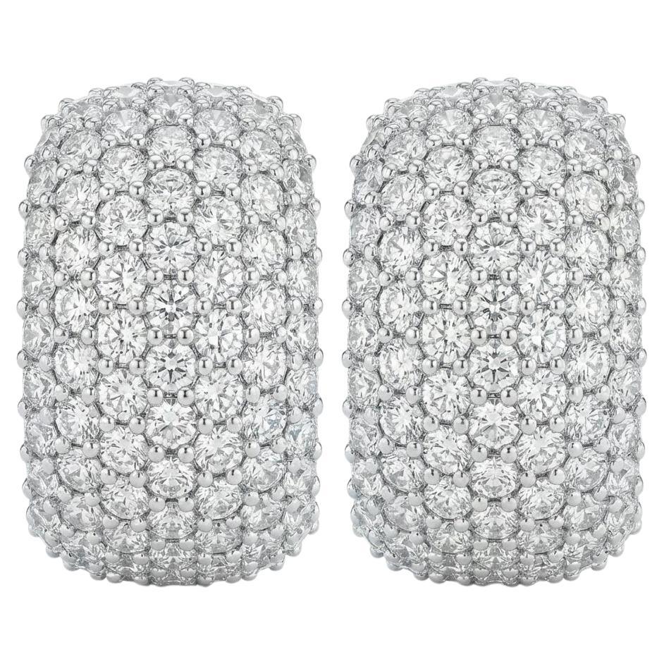 4 Karat 18K Weißgold Diamanten Cluster Ohrringe durchbohrt im Angebot