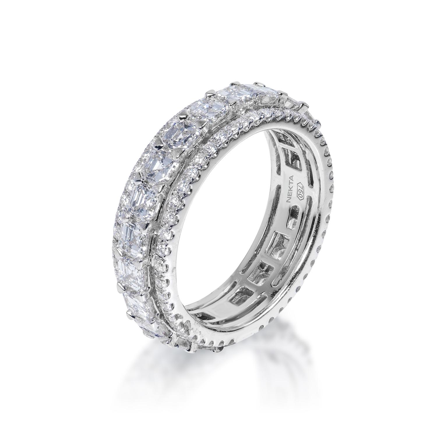 Asscher Cut eternity band with micropave round diamonds on the edges

Diamond:
Carat Weight: 3.98 Carats
Style: Asscher Cut

Setting: Shared Prong & micro pave edges
Metal: 18 Karat White Gold

Total Carat Weight: 3.98 Carats