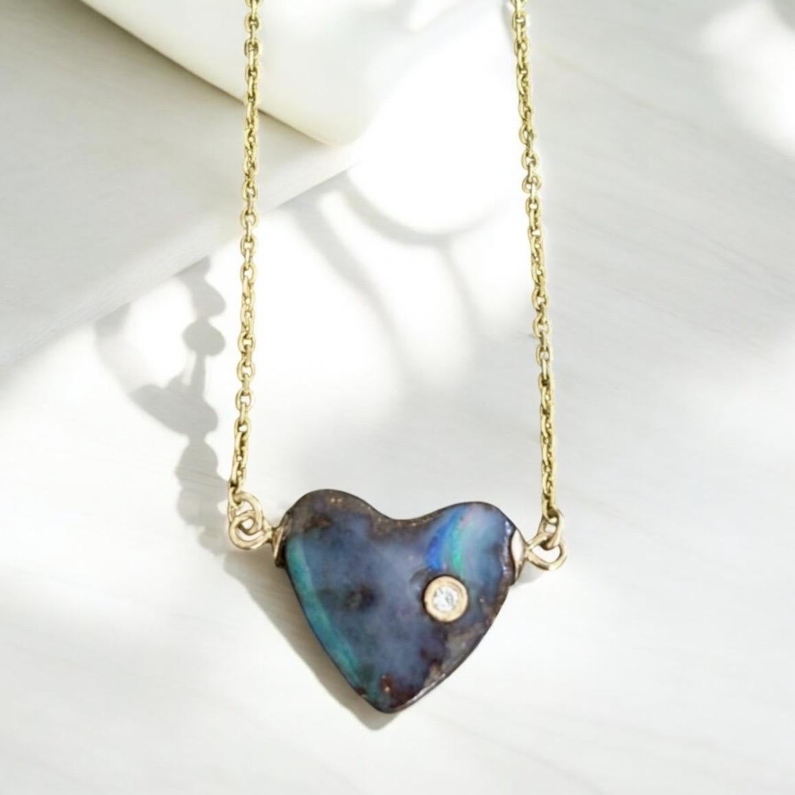4 Karat Australischer Opal Herz Halskette im Zustand „Neu“ im Angebot in New York, NY