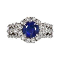 Anello con diamante e zaffiro blu da 4 carati in oro bianco da 18 carati