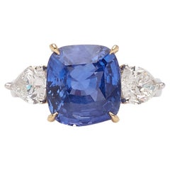 4 Carat Natural Sapphire Diamond Engagement Ring Set in 18K Gold, Cocktail Ring